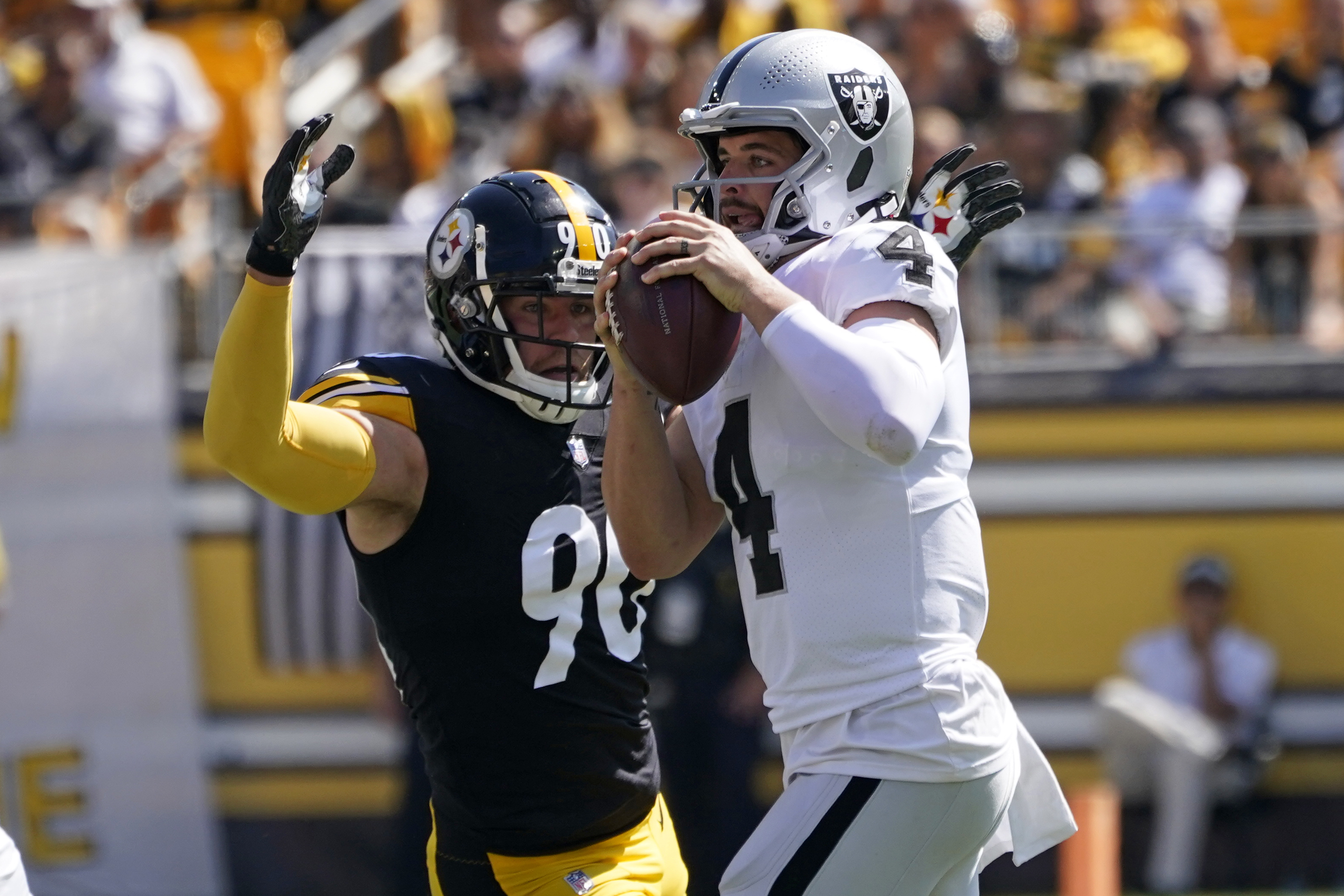 Pittsburgh Steelers linebacker TJ Watt (90) at warmups period