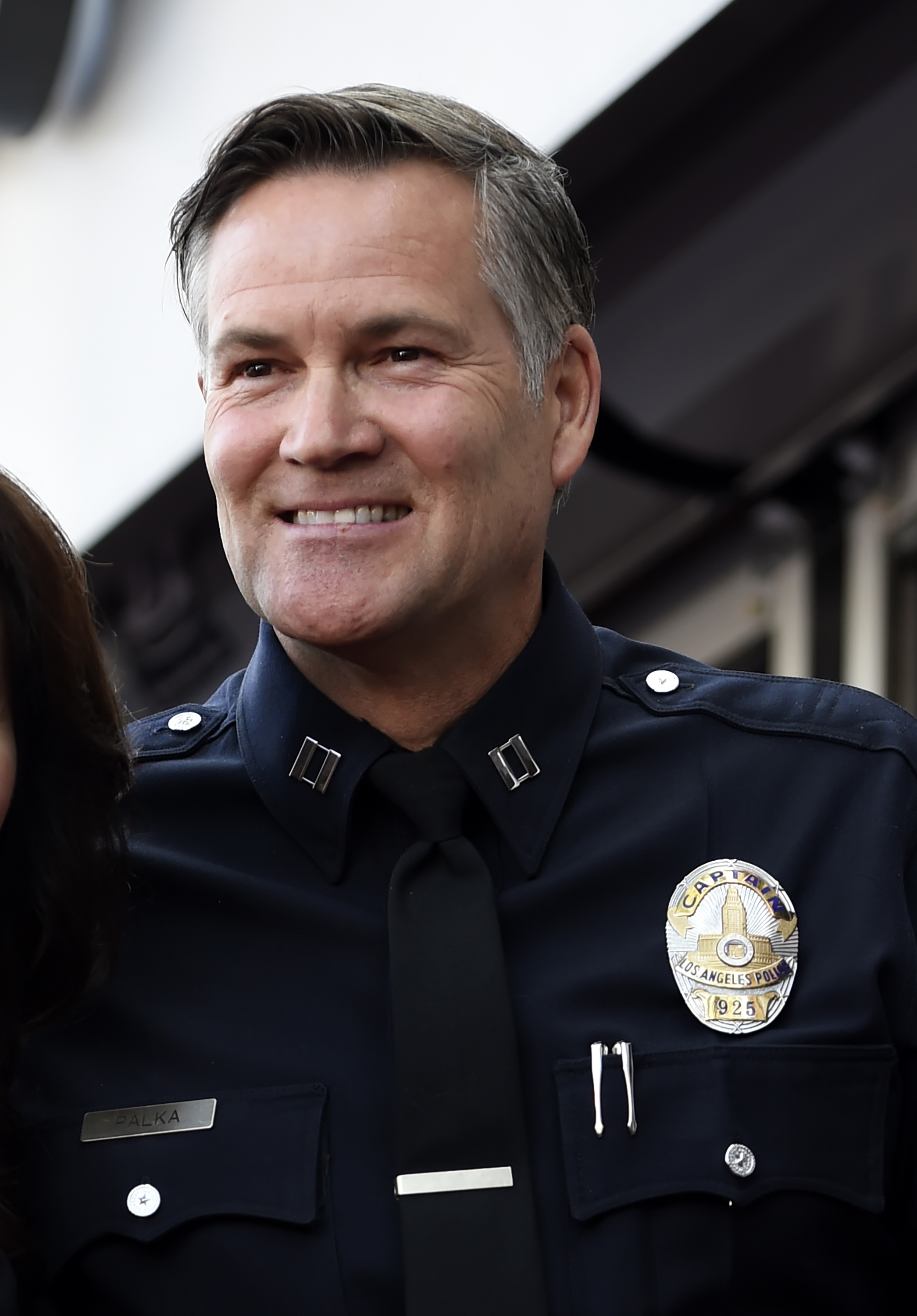 Former LAPD commander shared confidential information with CBS