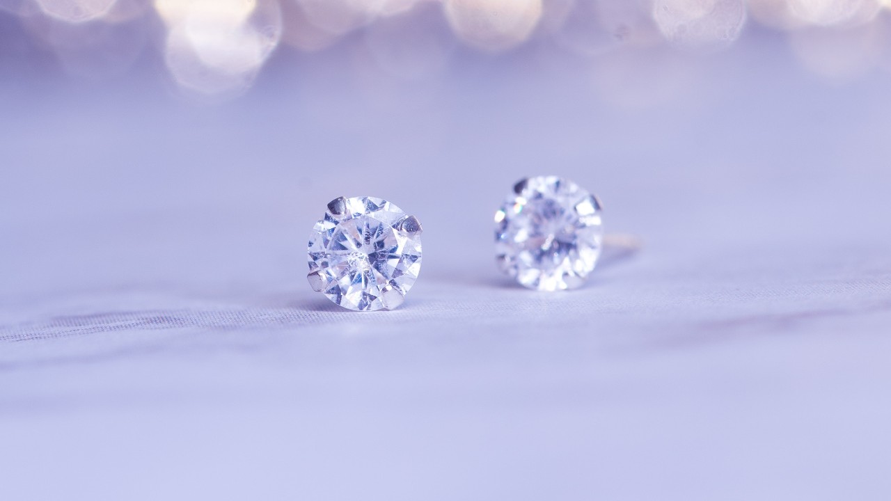 Is A Lab Created Diamond A Cubic Zirconia?