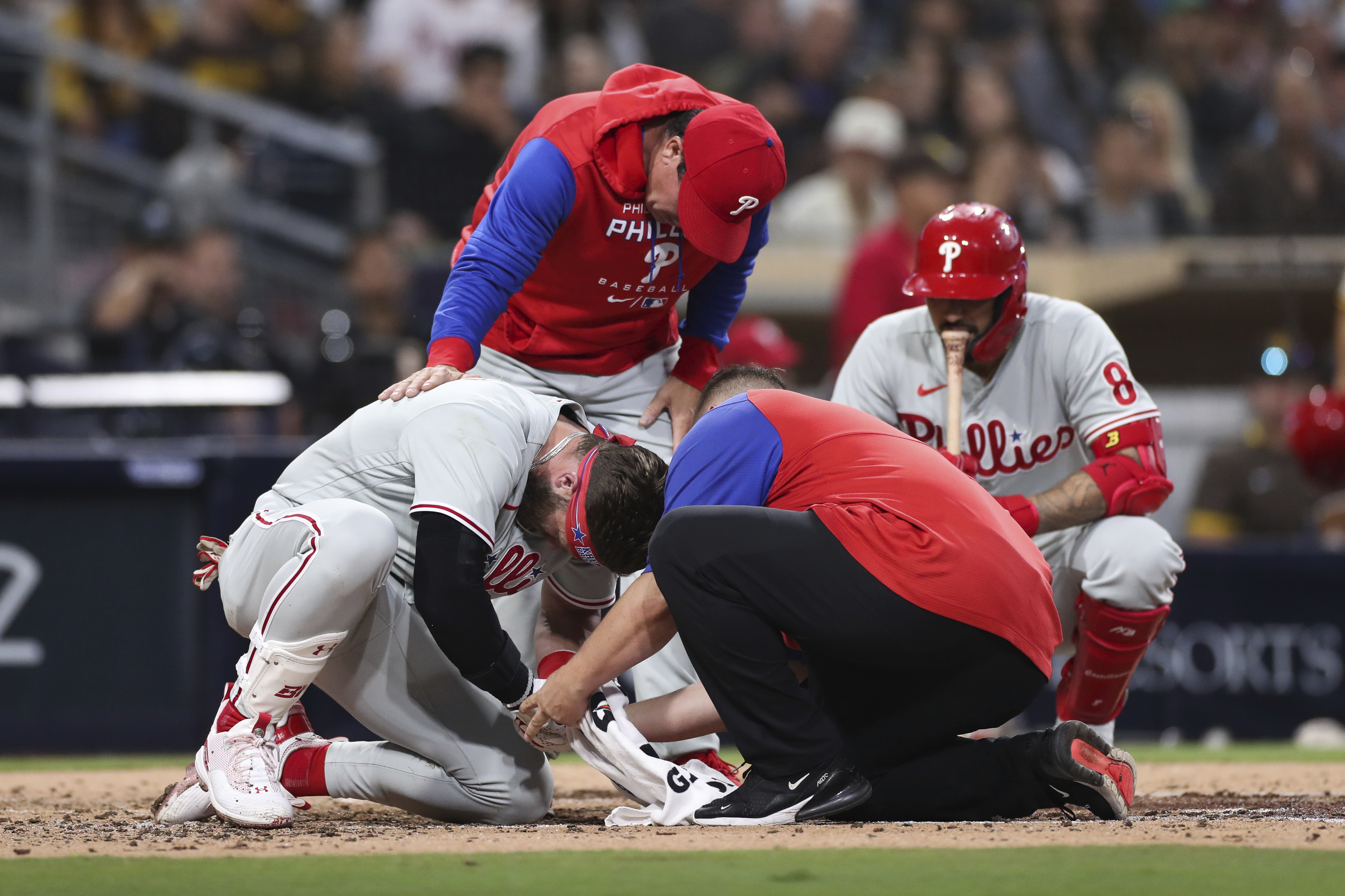 Kyle Schwarber leaves Phillies game vs. Marlins with injury, creating  concern in Philadelphia