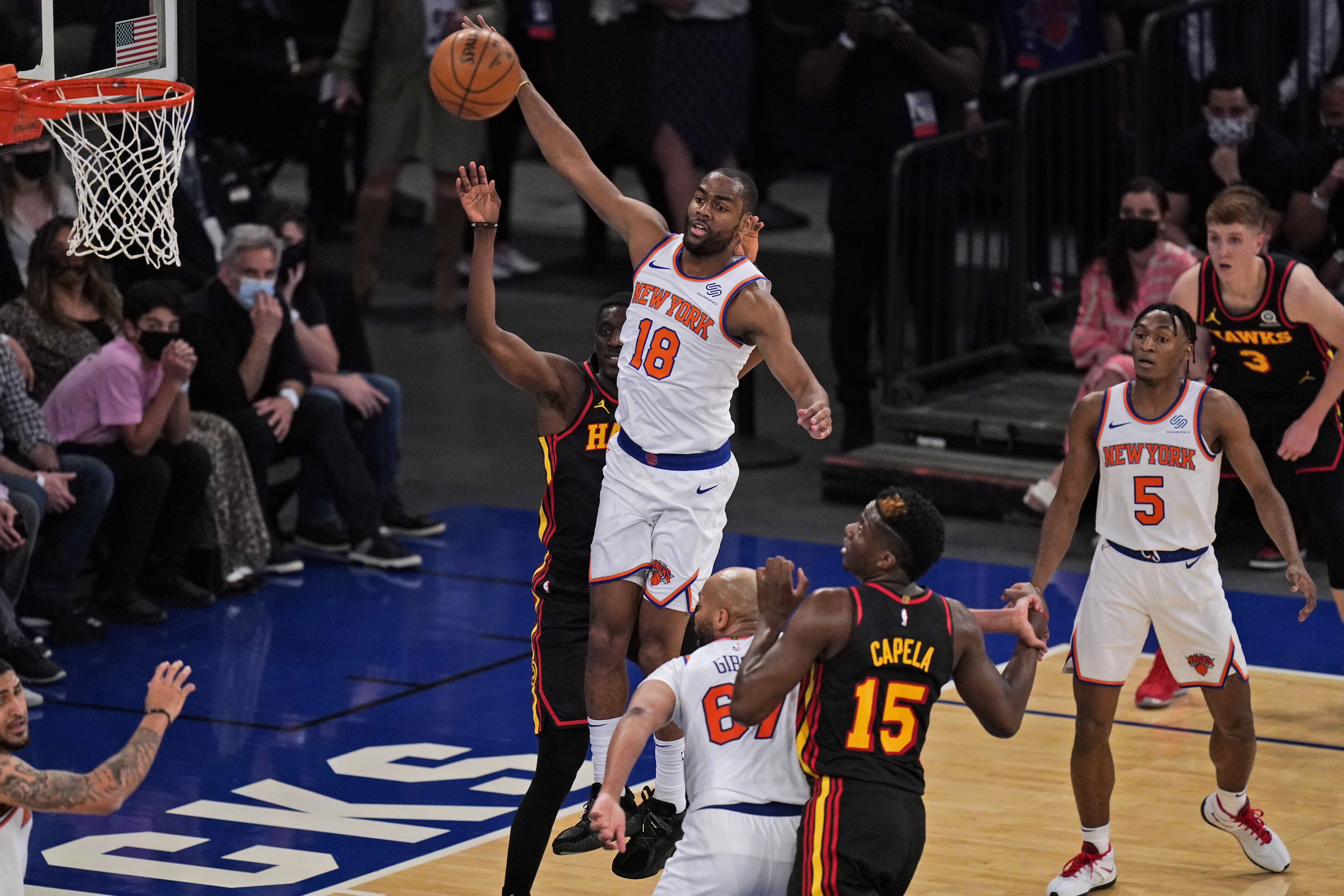 Spike Lee arriving for the New York Knicks basketball game against