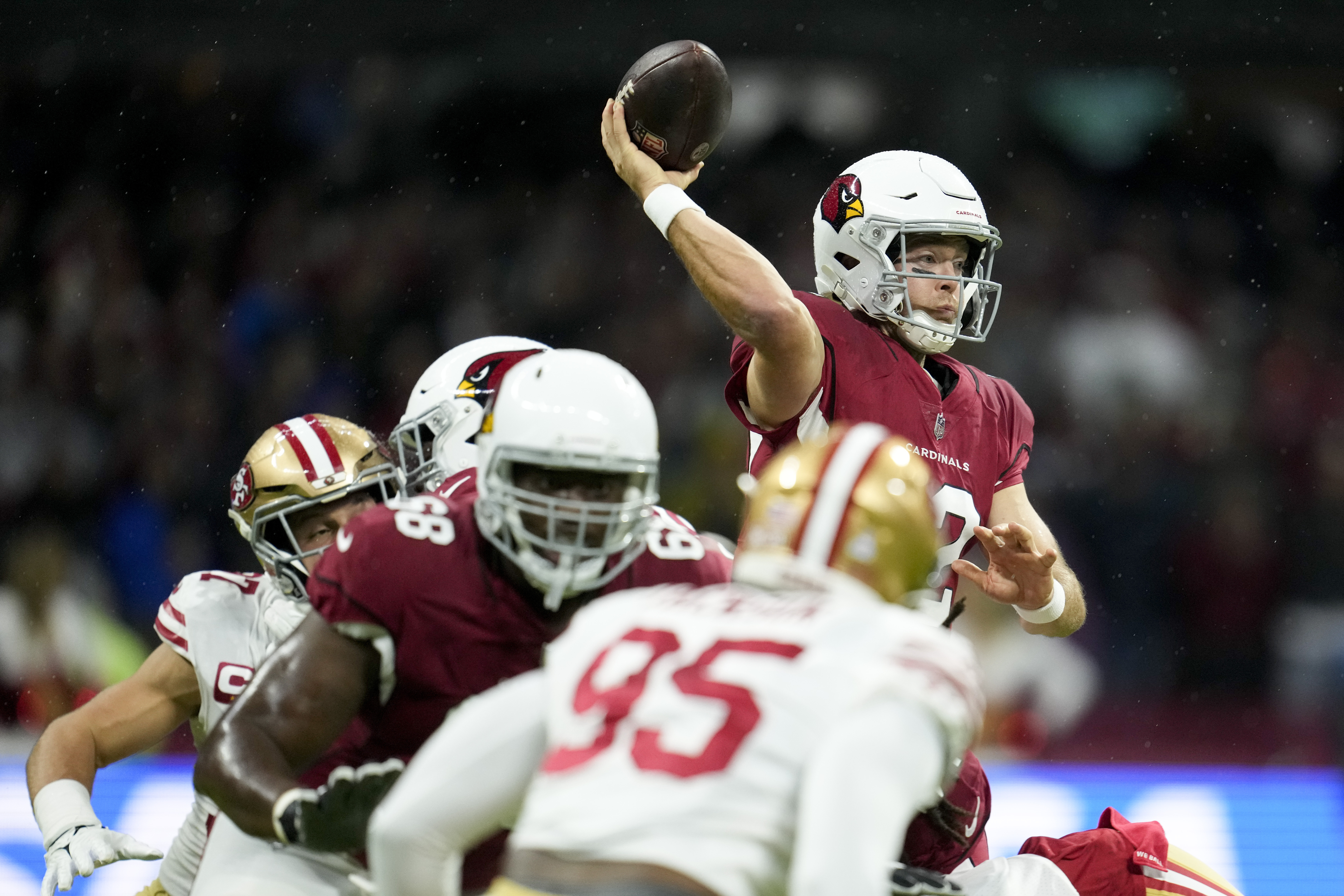 San Francisco 49ers defeat Arizona Cardinals in Mexico City at Aztec Stadium