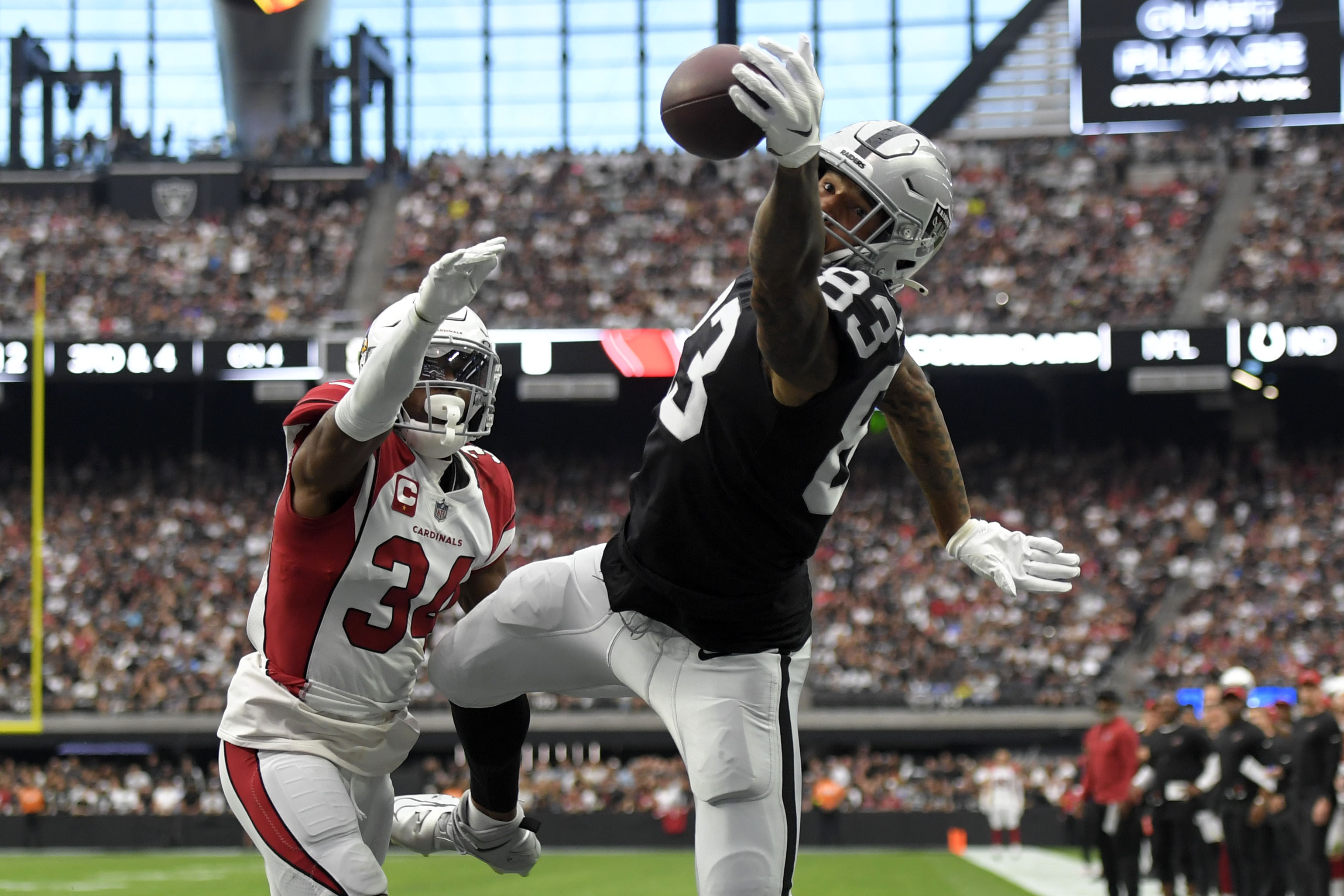 Raiders vs. Cardinals score: Fumble return in OT caps historic comeback as  Arizona overcomes 20-point deficit 