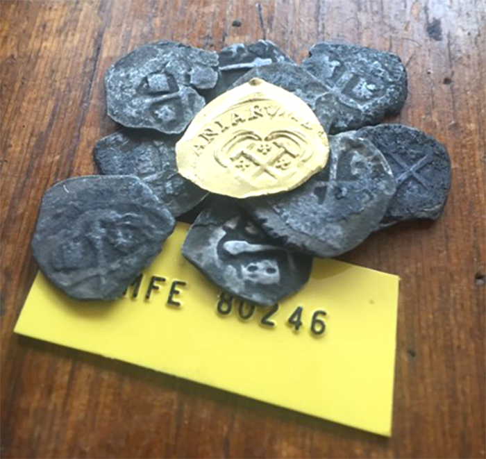 Florida recovers $1M in gold coins stolen from 1715 Spanish shipwreck