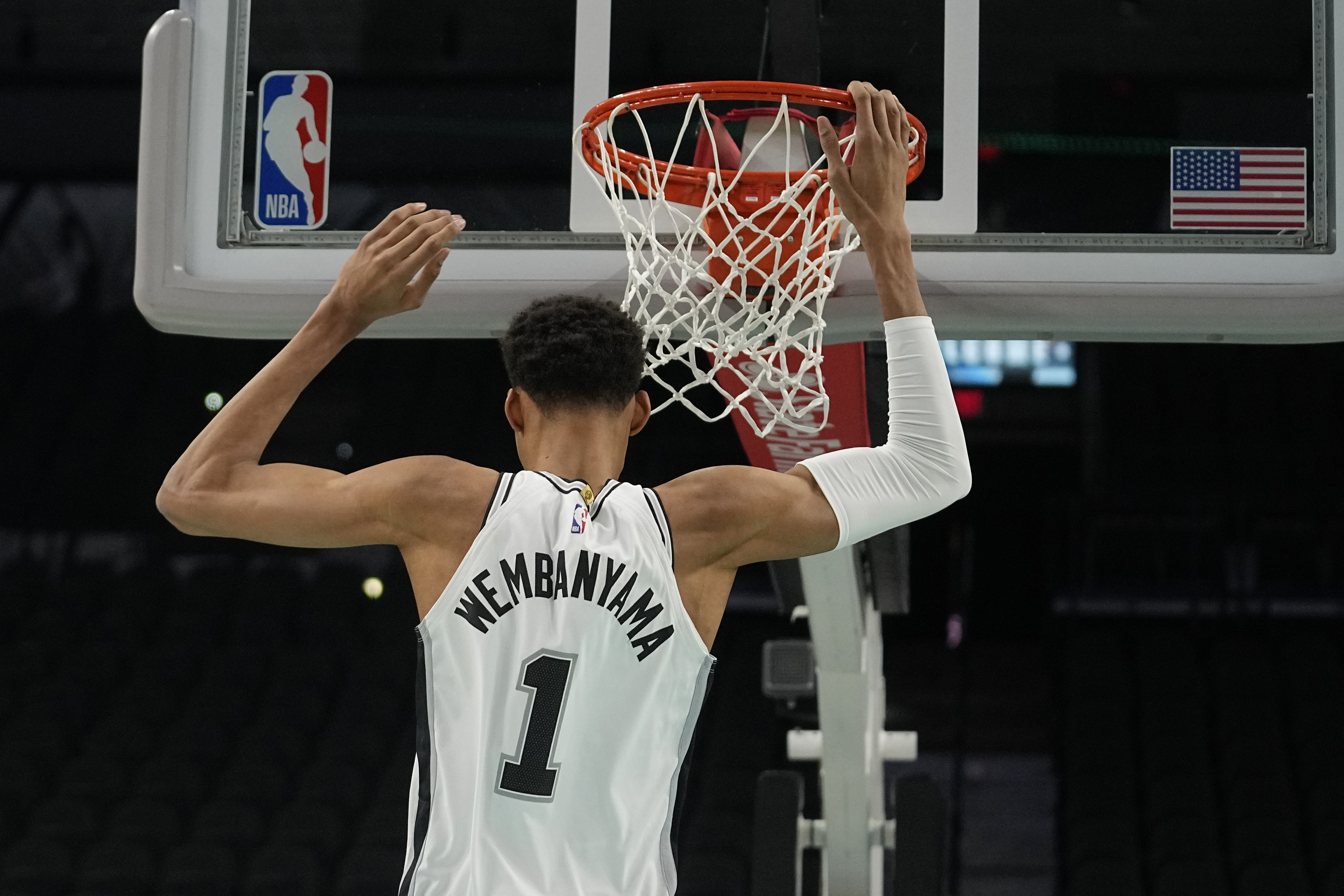 Spurs vs. Hornets: Free live stream, TV, how to watch Summer League 2023 
