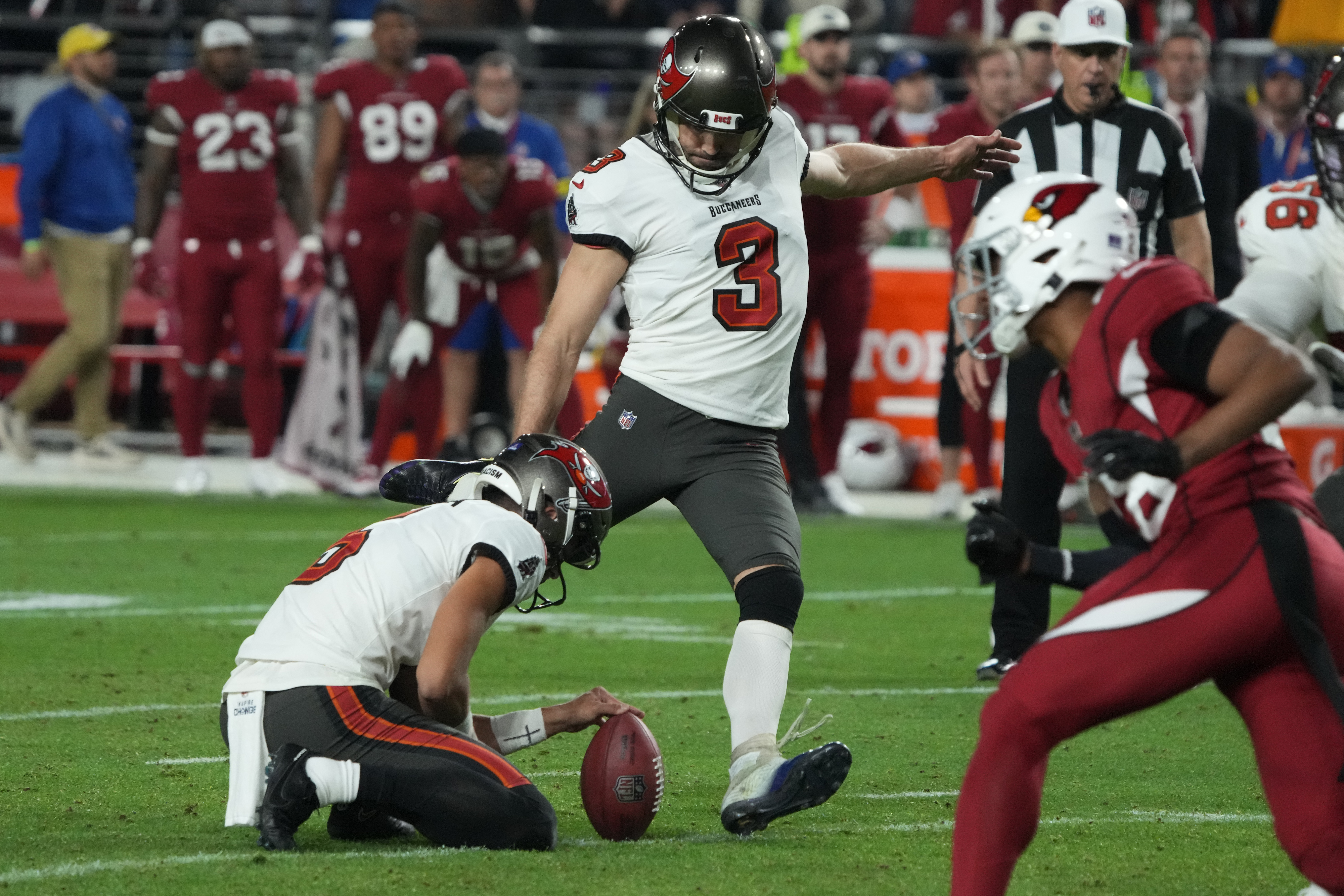 NFL: Tom Brady's Tampa Bay Buccaneers beat Arizona Cardinals in overtime