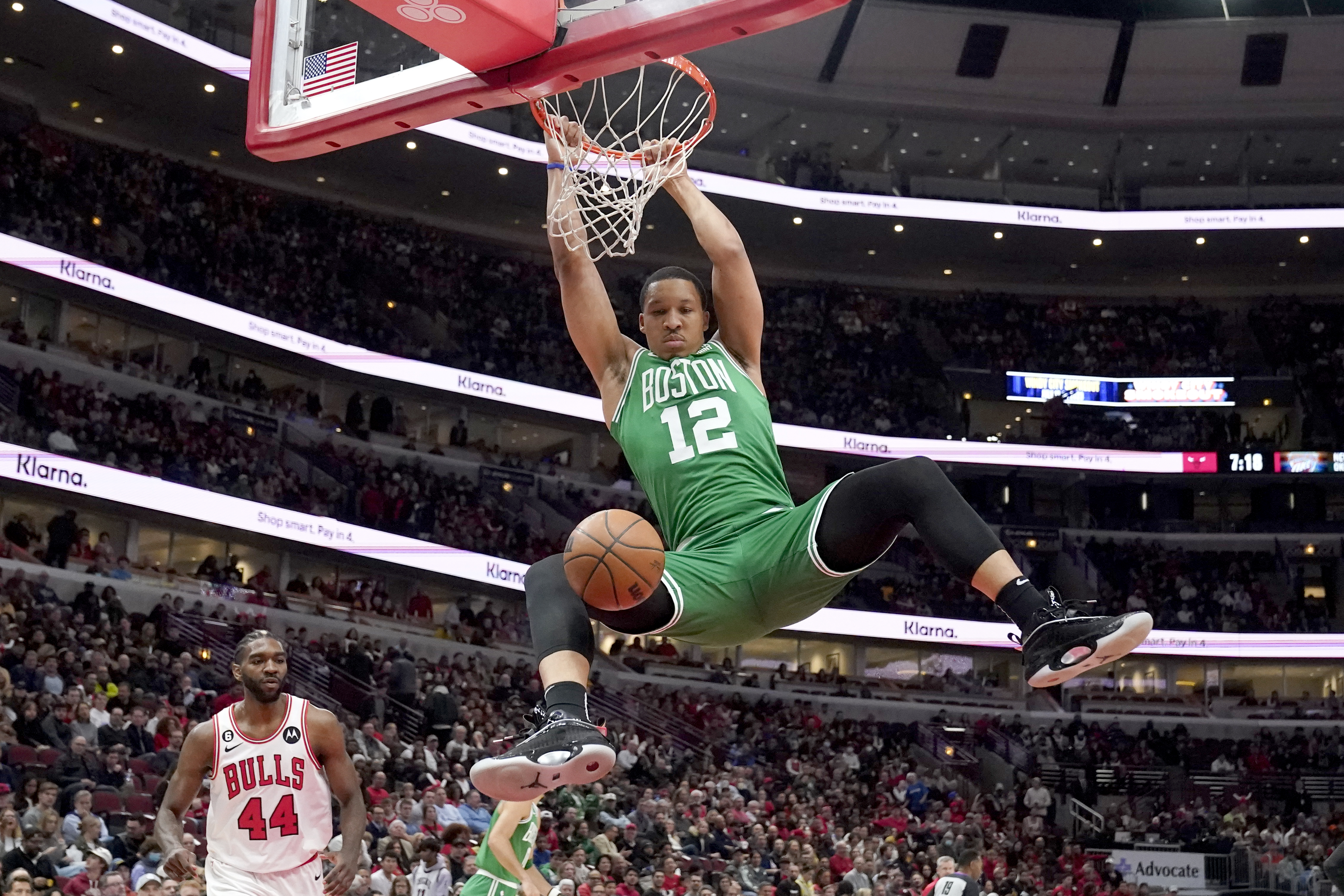 DeRozan scores 28 as Bulls stop Celtics' 9-game win streak - CBS Boston