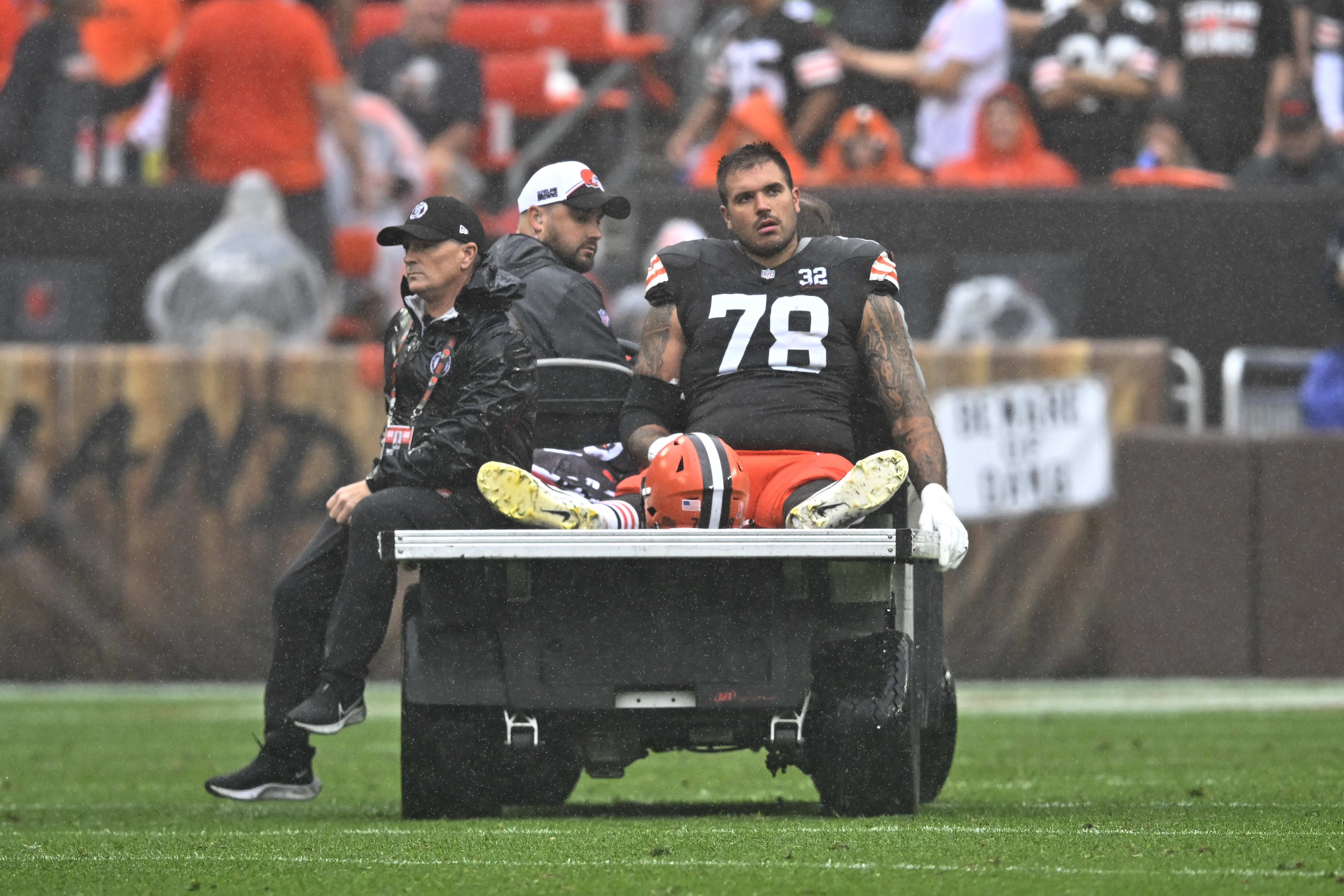 Browns bottle up Joe Burrow in 24-3 win over Bengals in season opener