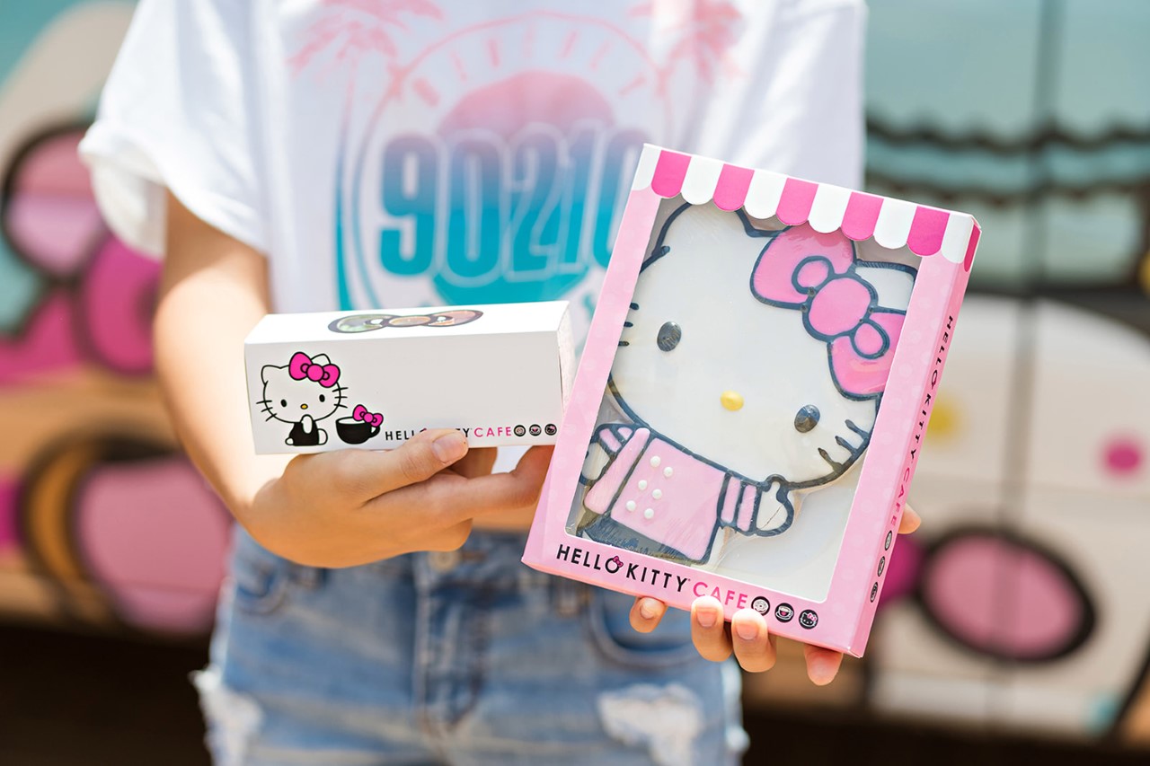 Hello Kitty Cafe Trucks