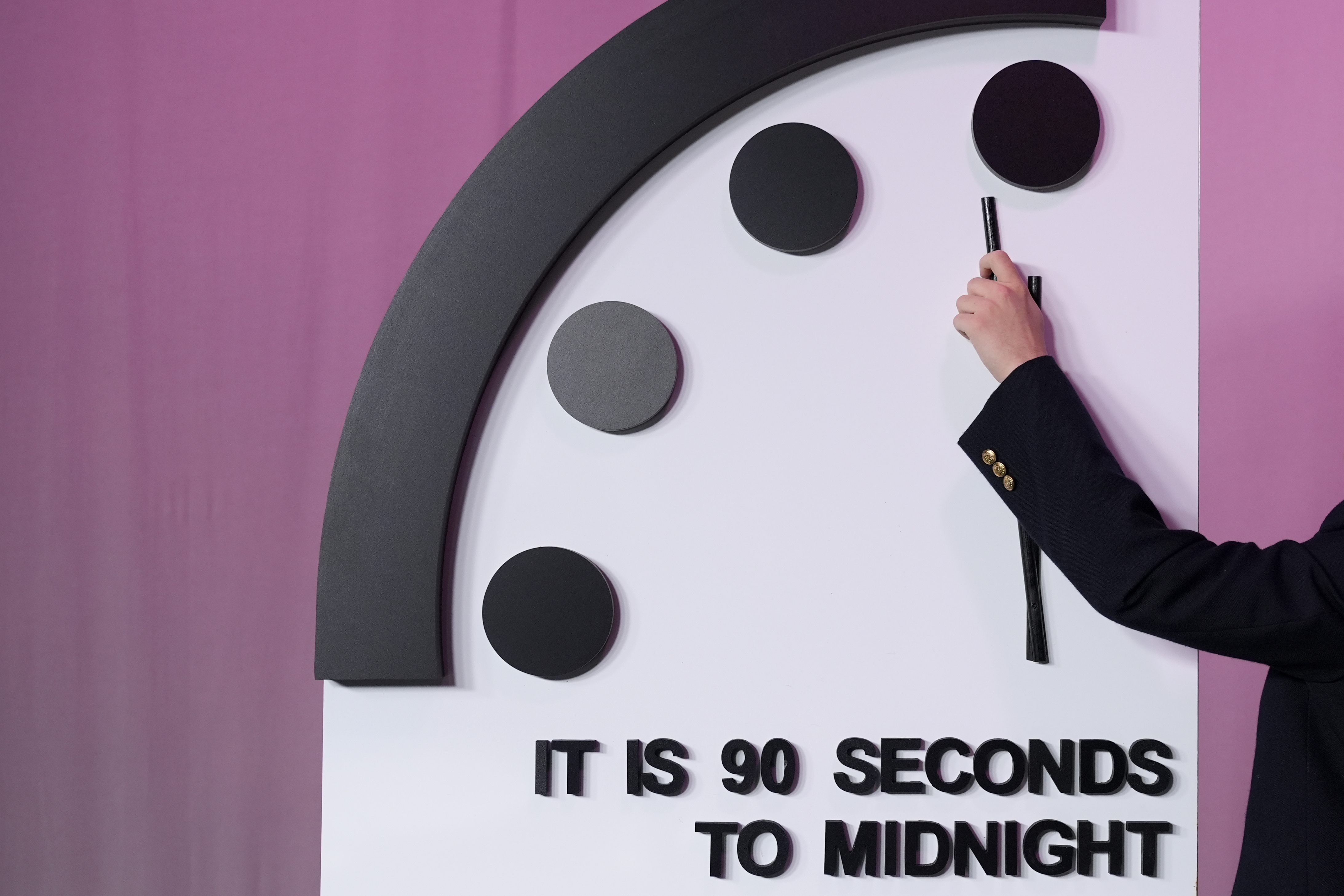 Doomsday Clock signals existential threats of nuclear war