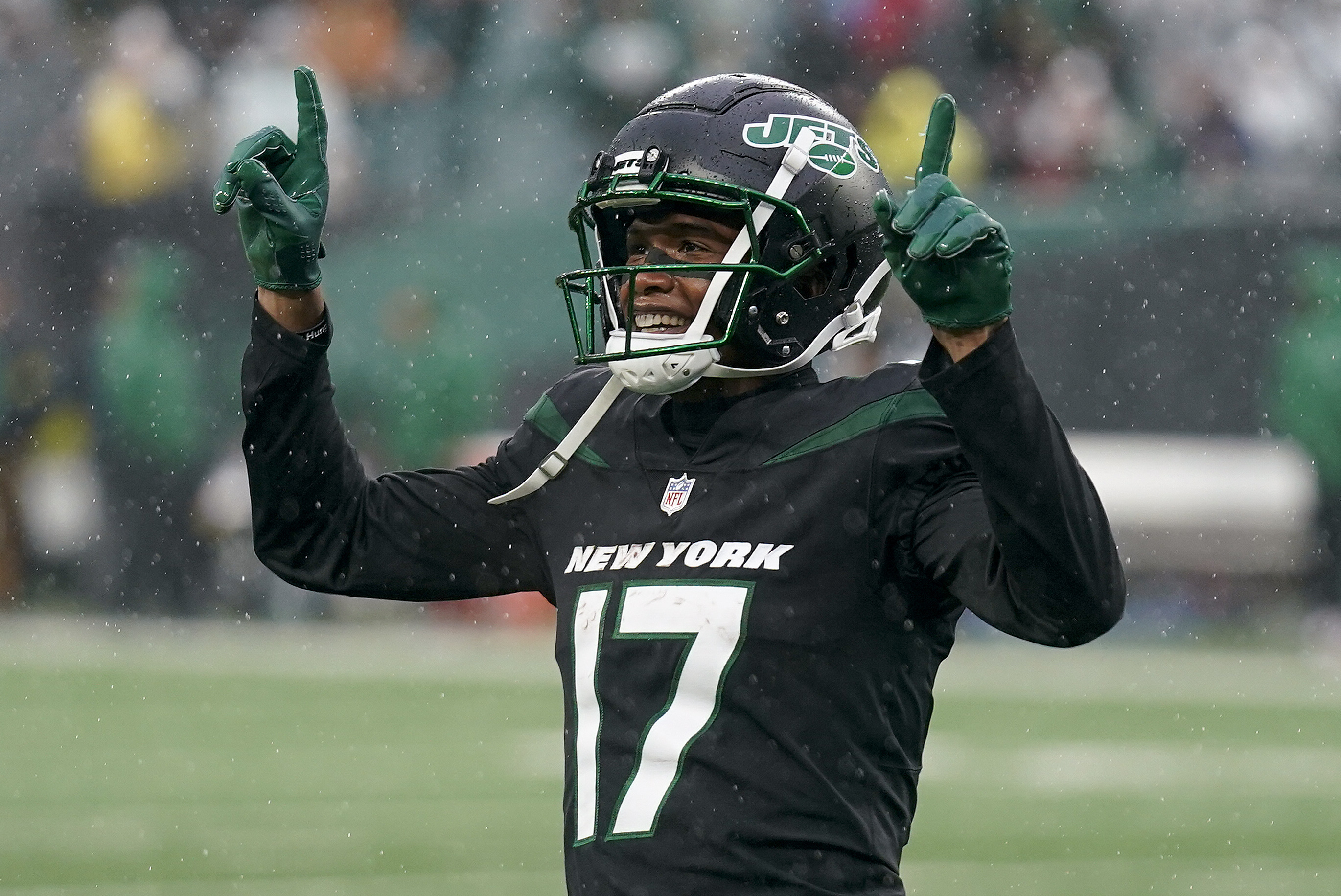 Chicago Bears wide receiver Byron Pringle (13) celebrates with Chicago Bears  wide receiver Darnell Mooney (11) after scoring a touchdown against the New  York Jets during the second quarter of an NFL