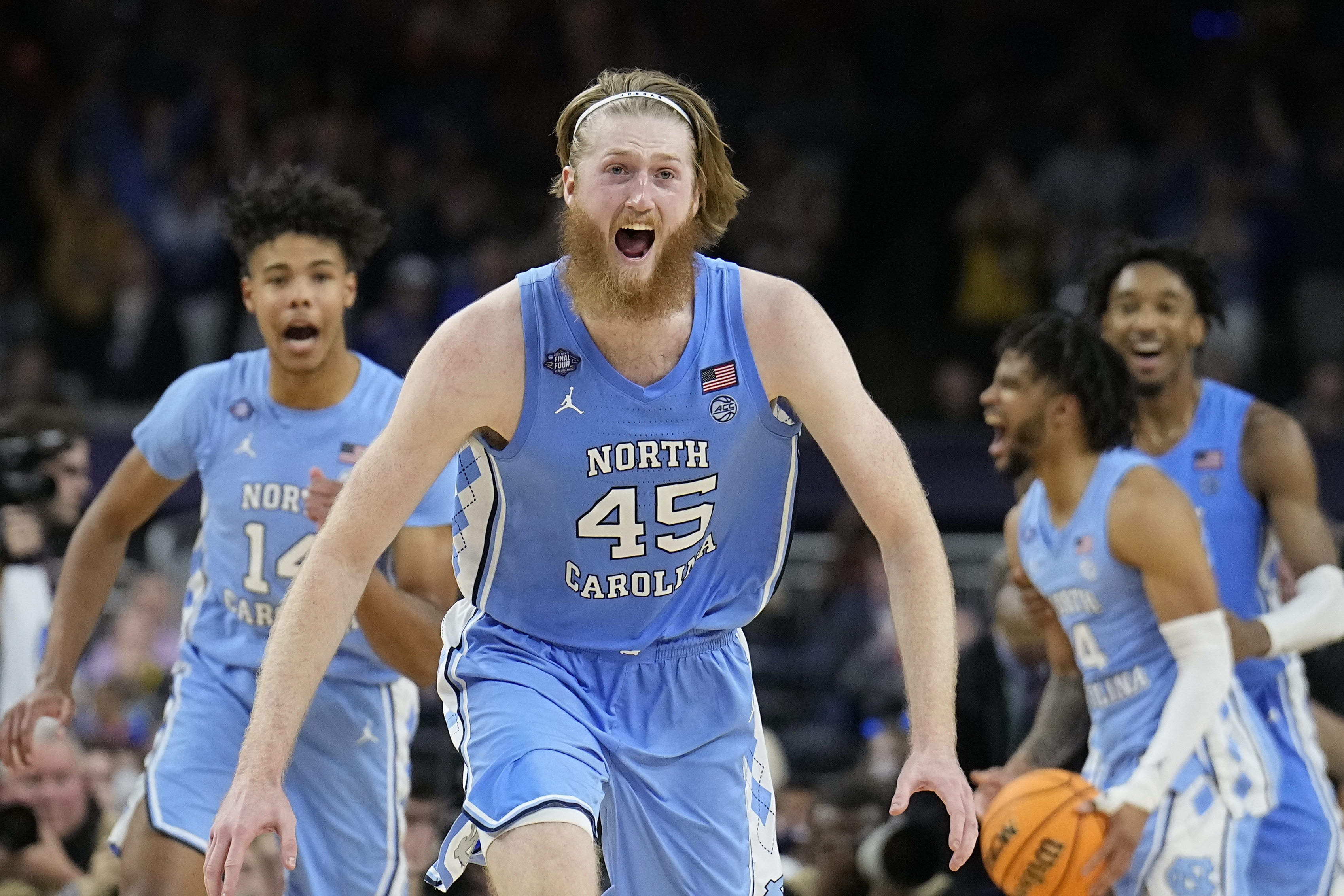 UNC gets best of Duke in epic 3rd meeting at Final Four