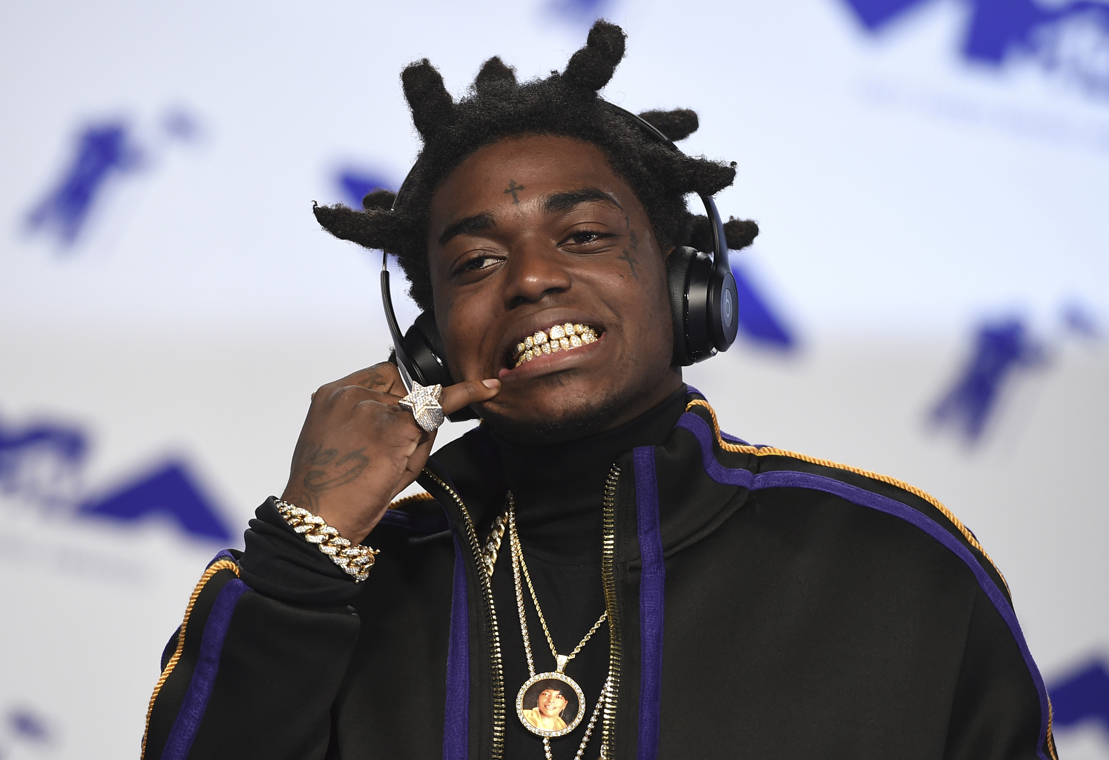 Kodak Black meets the Florida Panthers after Game 5 win