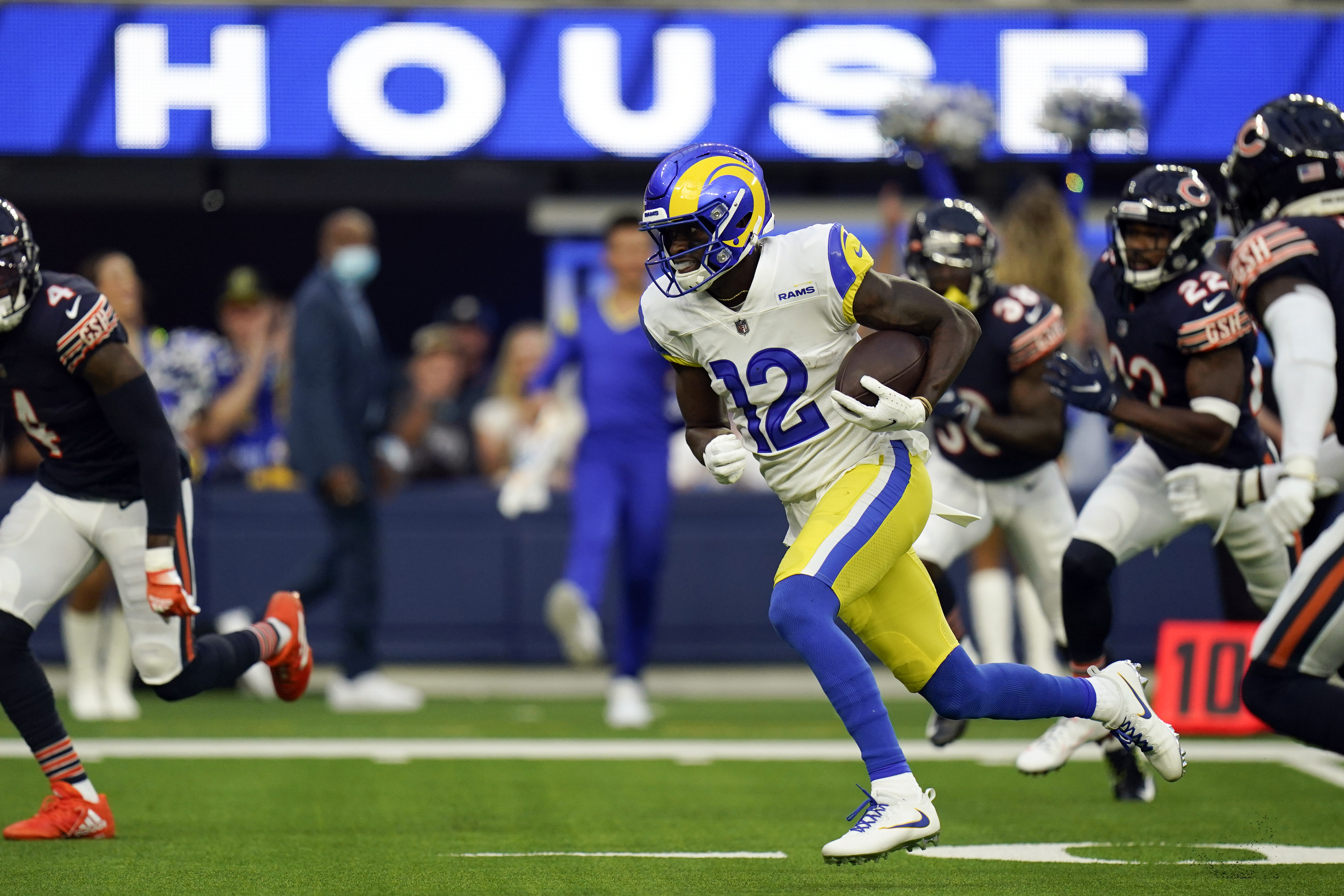 Stafford leads LA Rams past Bears 34-14 in dynamic debut – KTSM 9 News