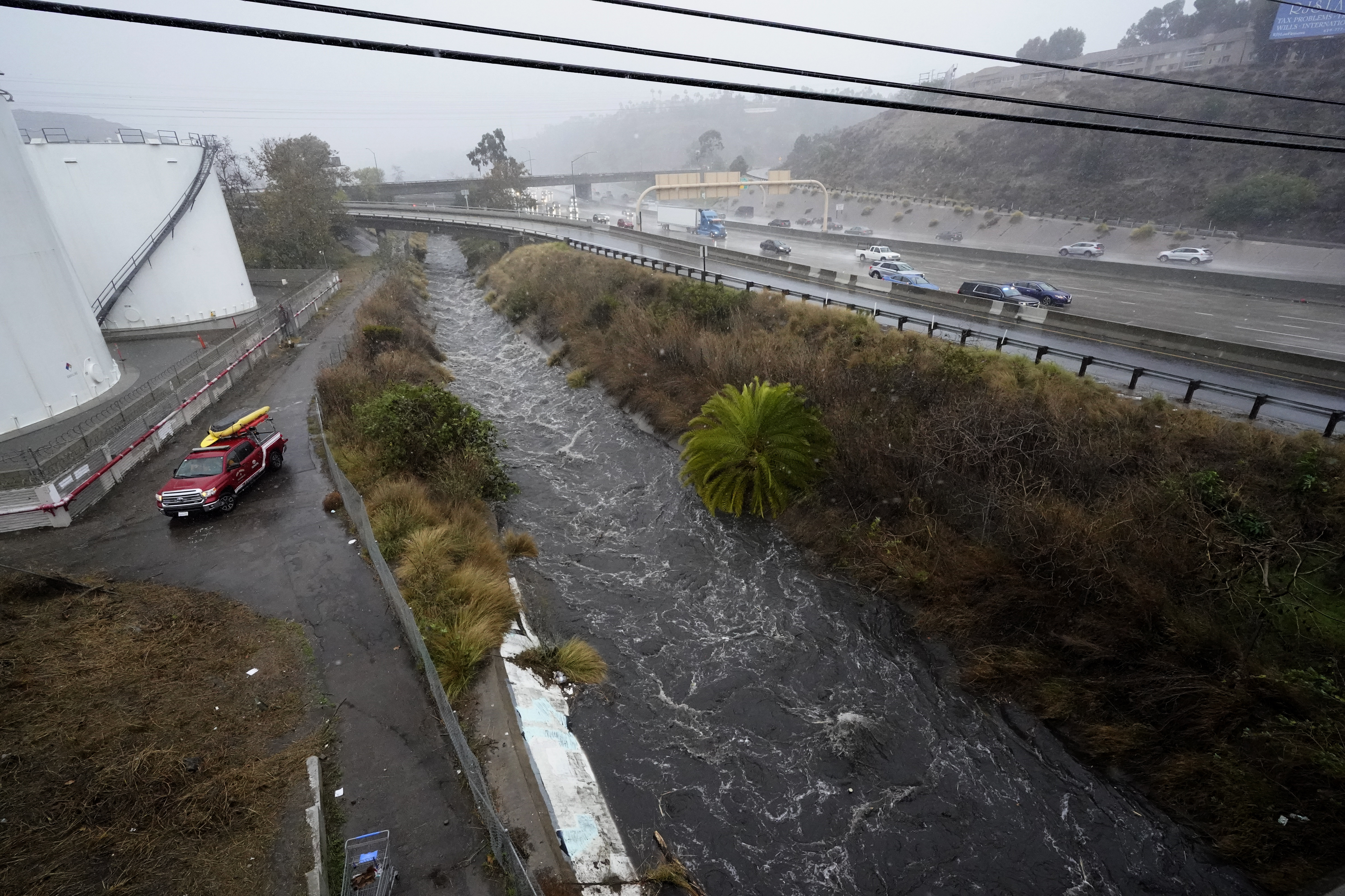 Monster Rain Drenches Santa Barbara - The Santa Barbara Independent