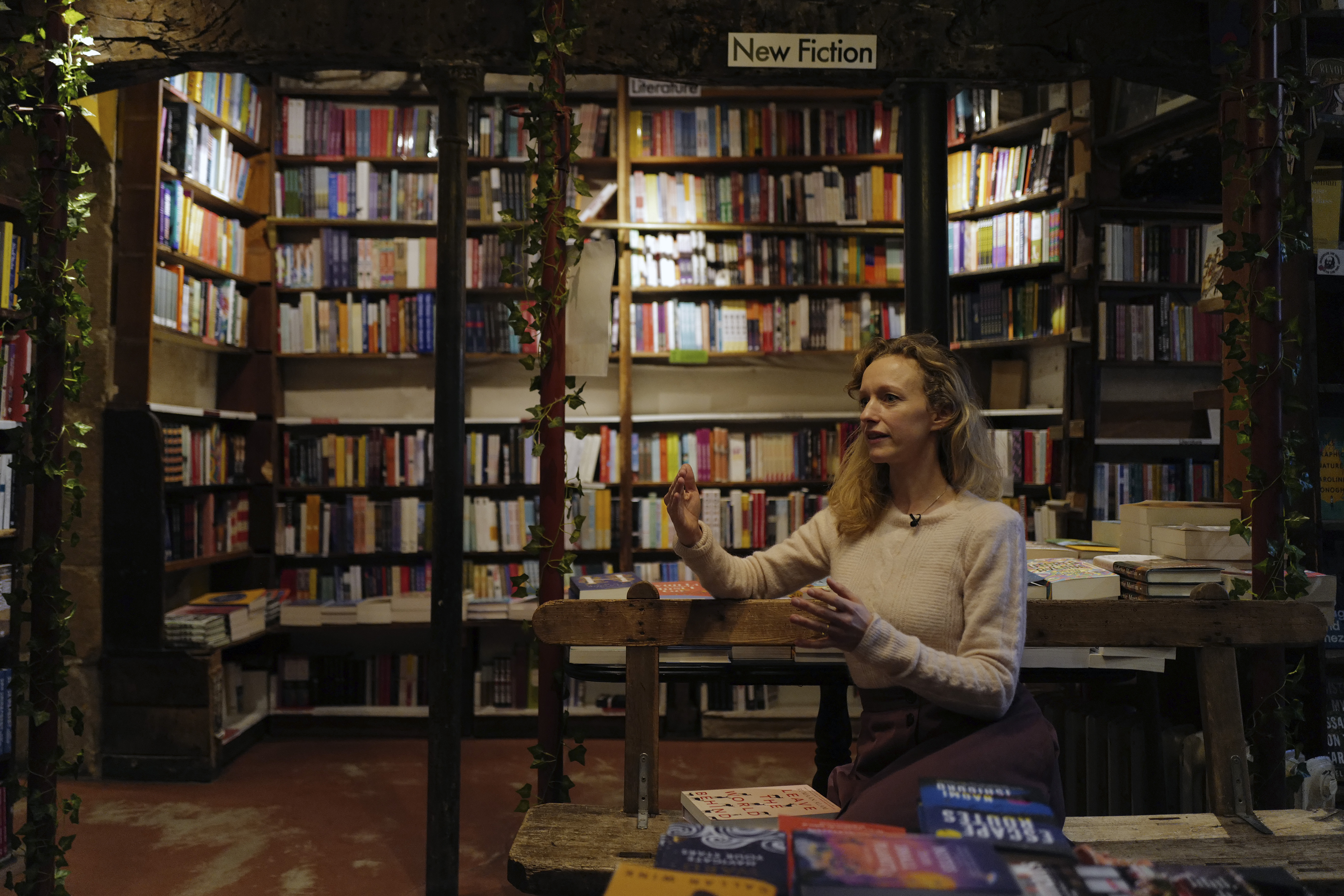 Virus-hit Paris bookshop Shakespeare & Co appeals for help