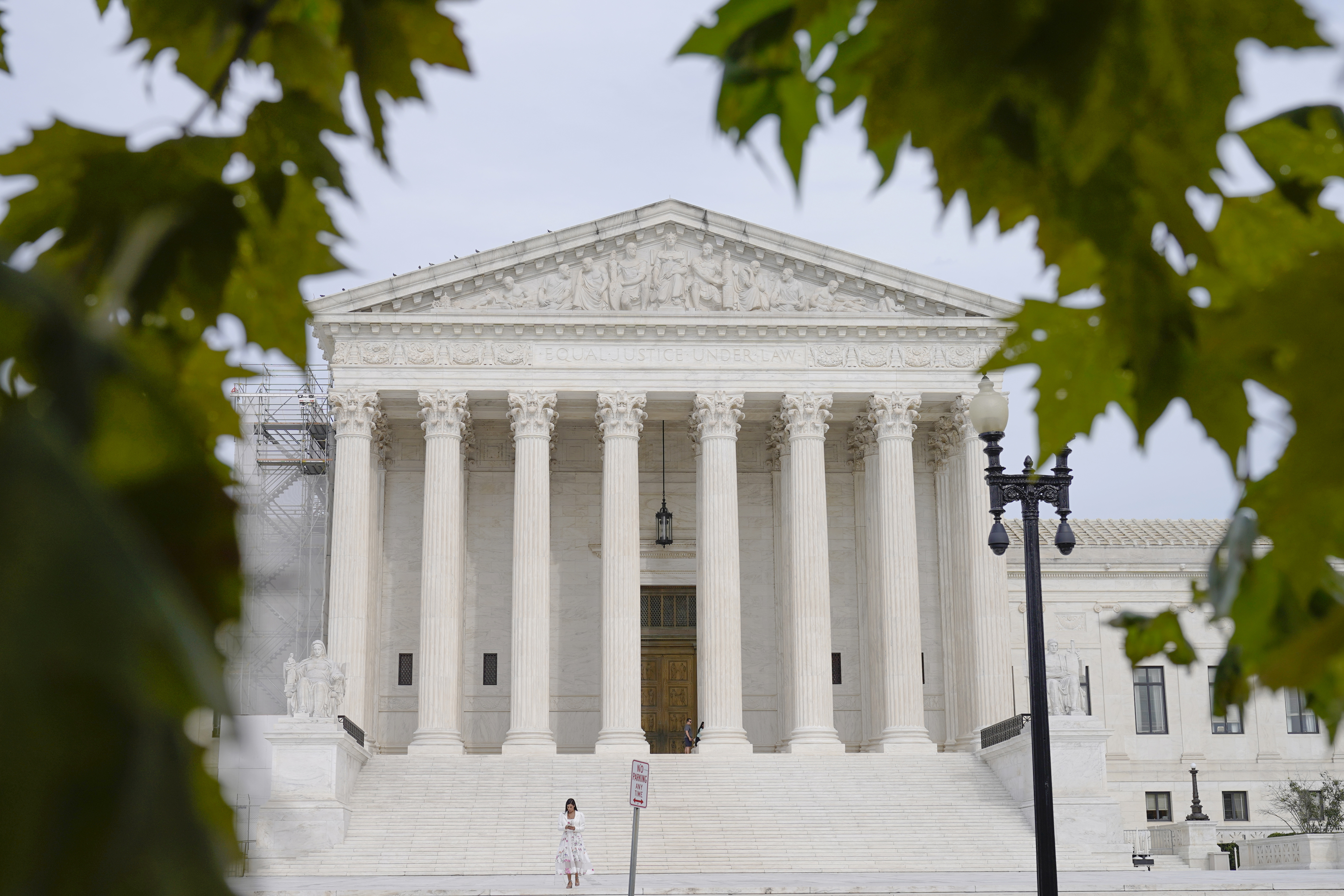 A test case of another kind for the Supreme Court: Who can sue hotels over  disability access