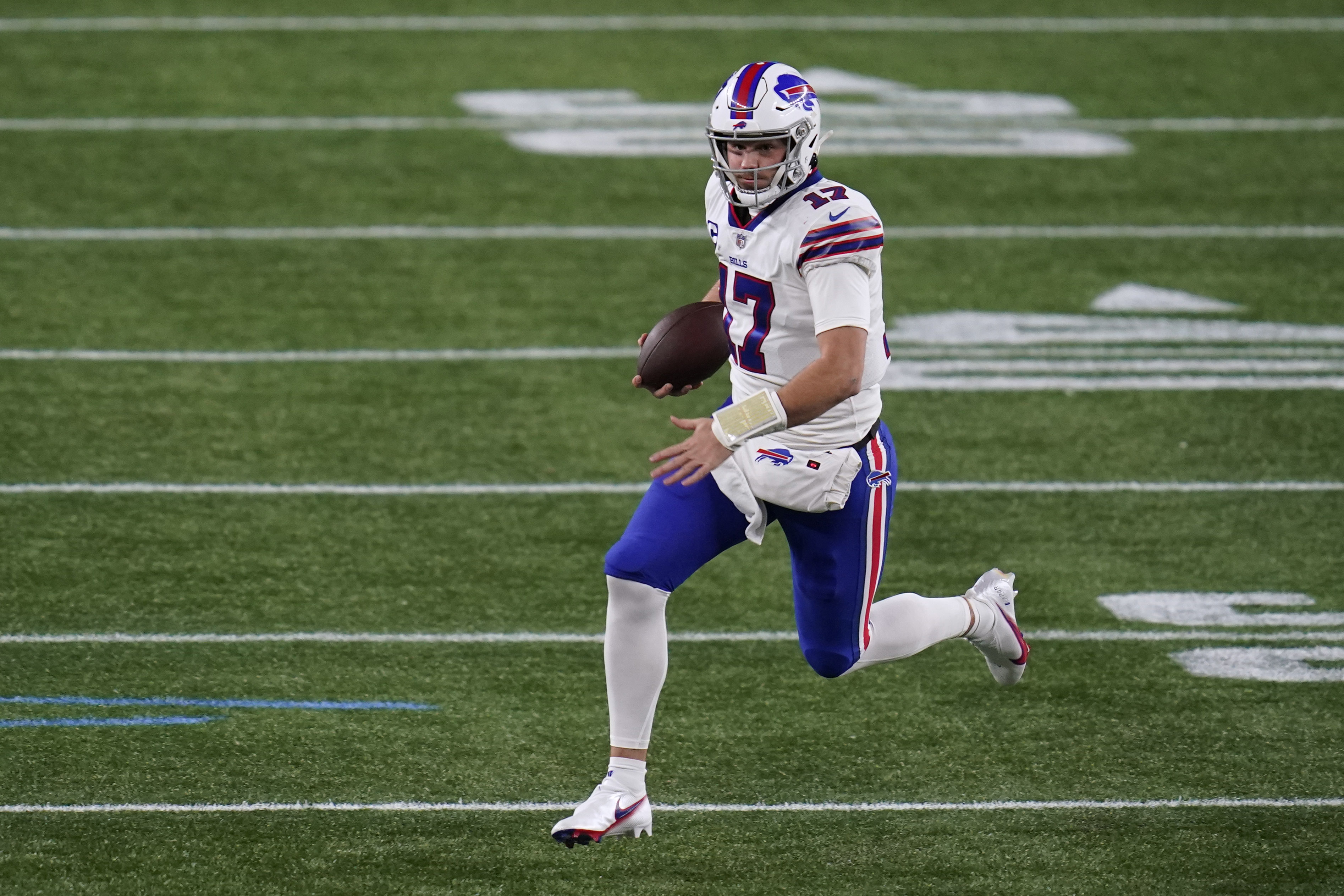 The Game Story: Bills earn 1st sweep of Patriots since '99 with 38-9 win 