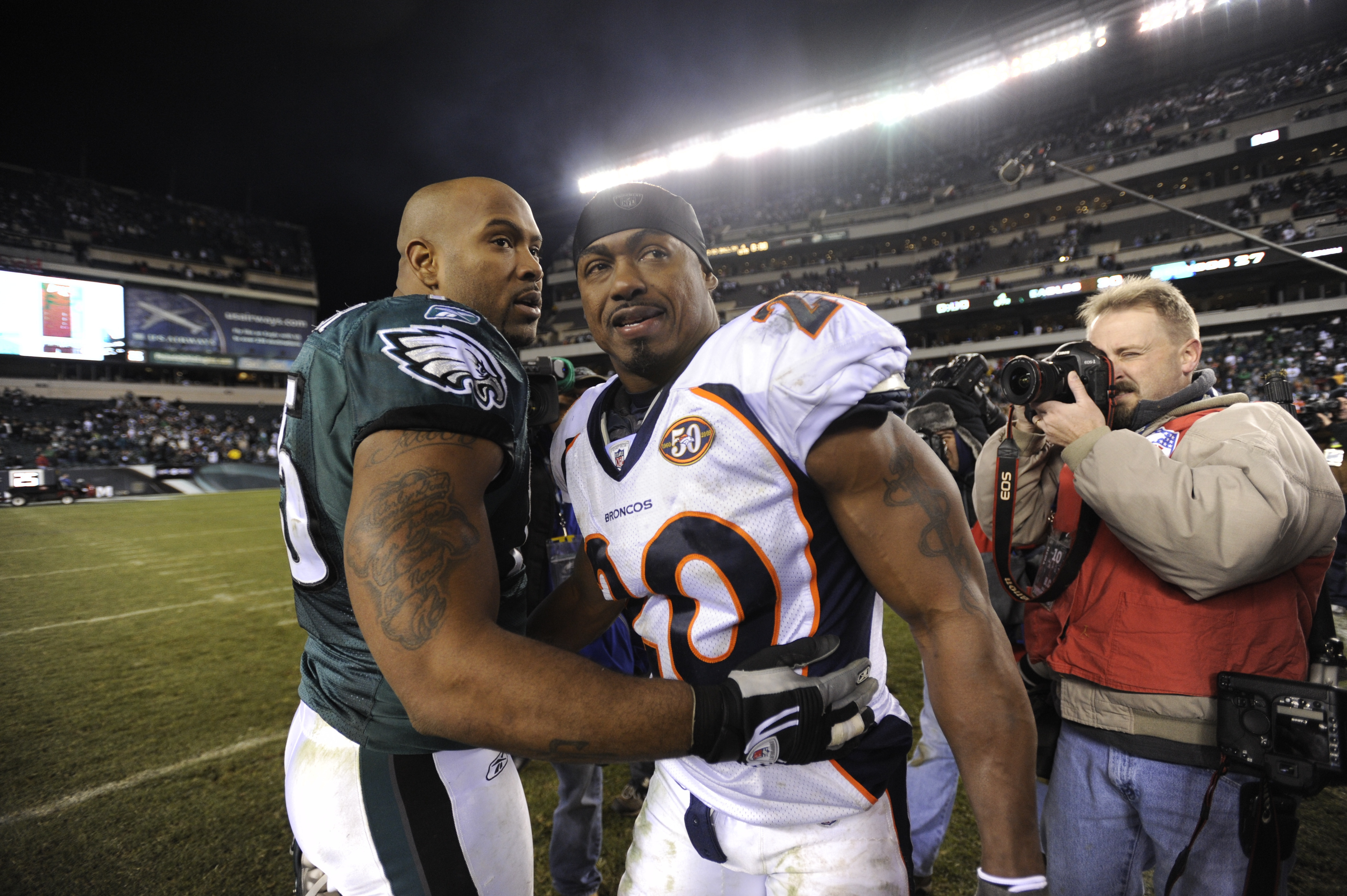 6 awesome photos of Brian Dawkins in a Broncos uniform