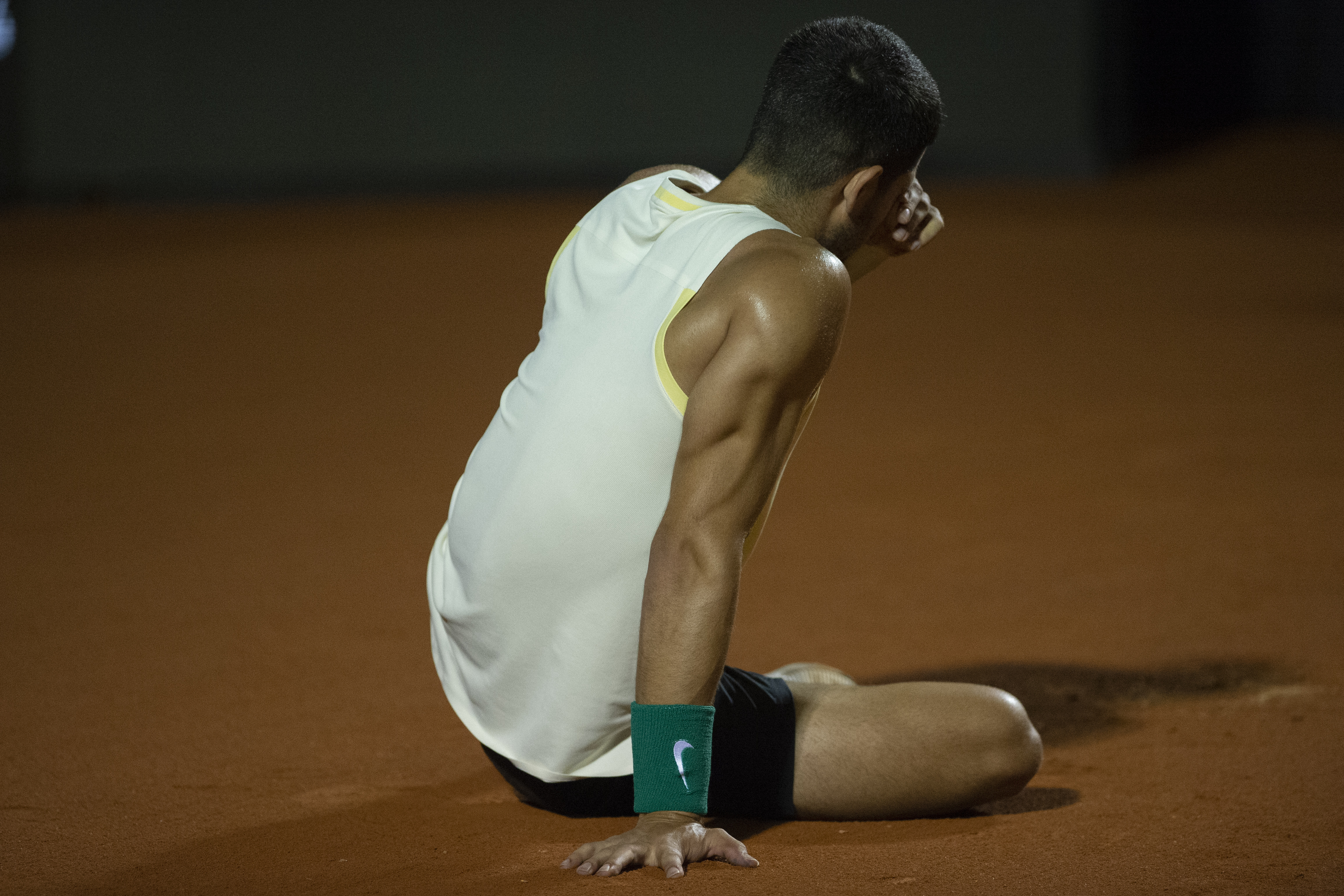 Rafael Nadal shows no sign of problems with injured hip in exhibition loss  to Carlos Alcaraz