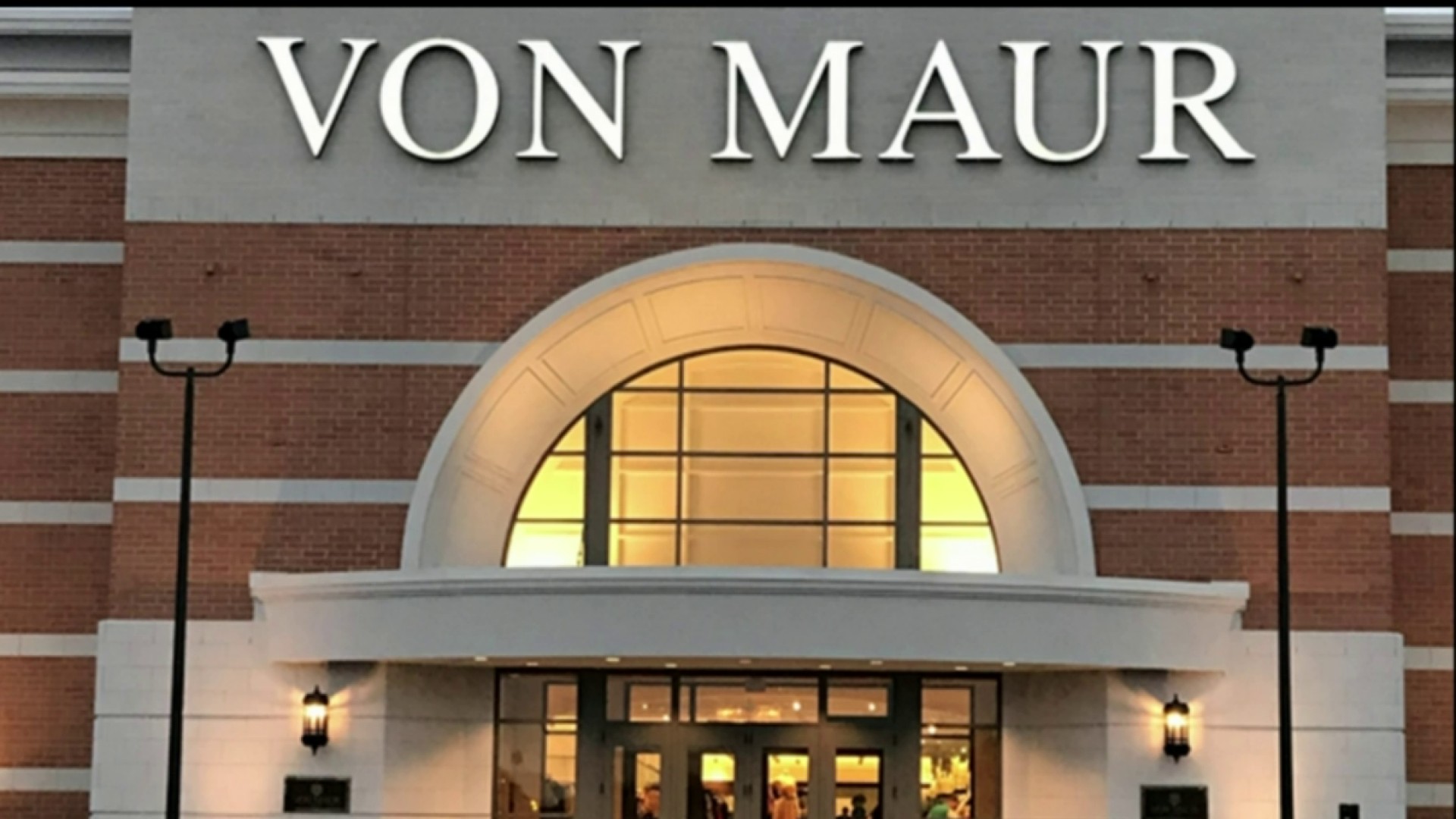 Von Maur opening store at Village of Rochester Hills, first new