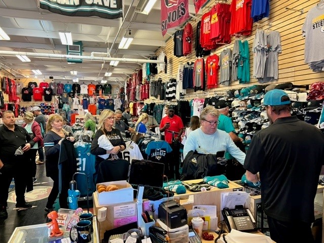 Jacksonville Beach sports apparel shop already selling Jaguars Trevor  Lawrence t-shirts