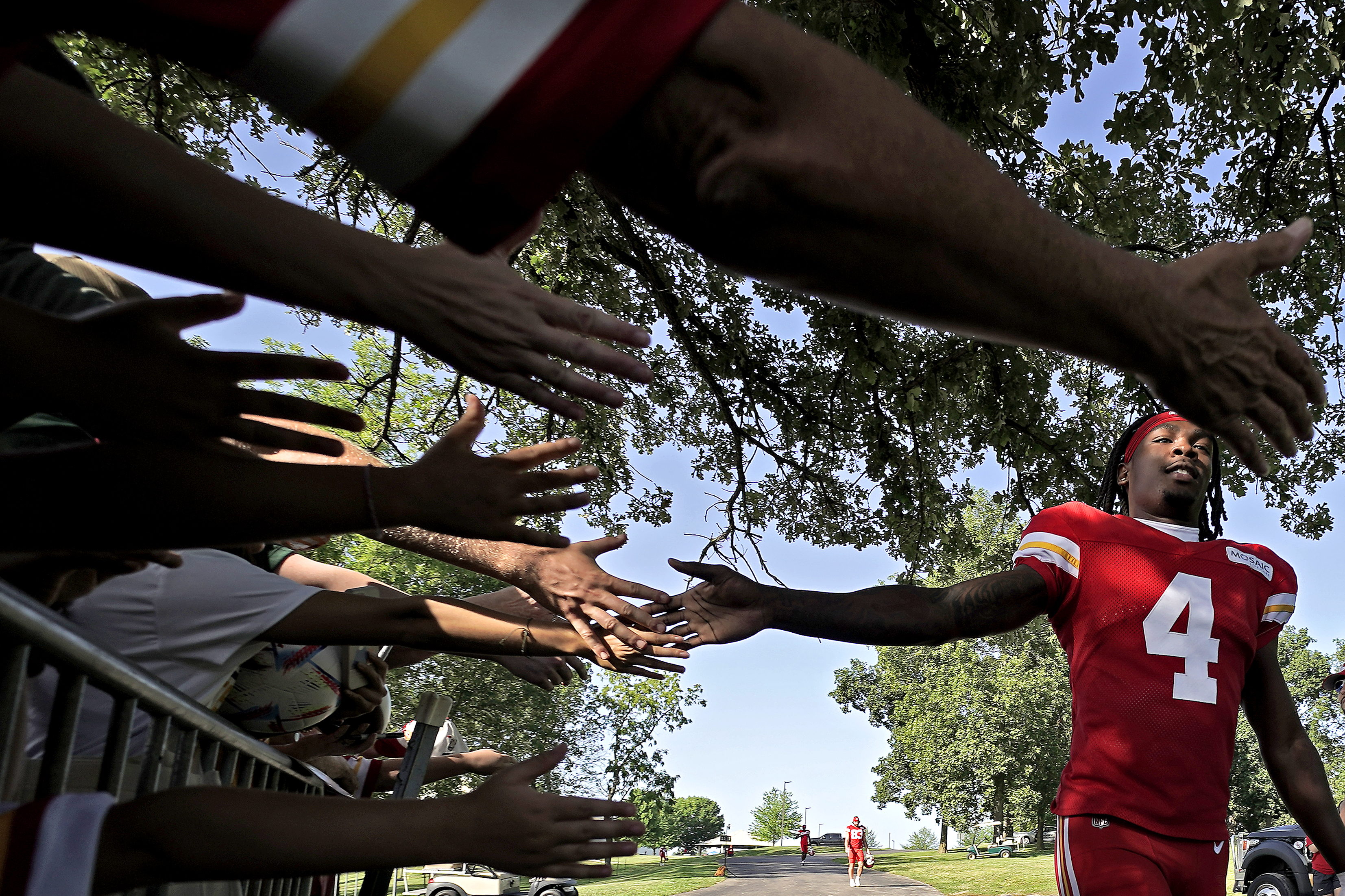 2023 Chiefs training camp: This wide receiver is emerging as one of Patrick  Mahomes' most consistent targets 