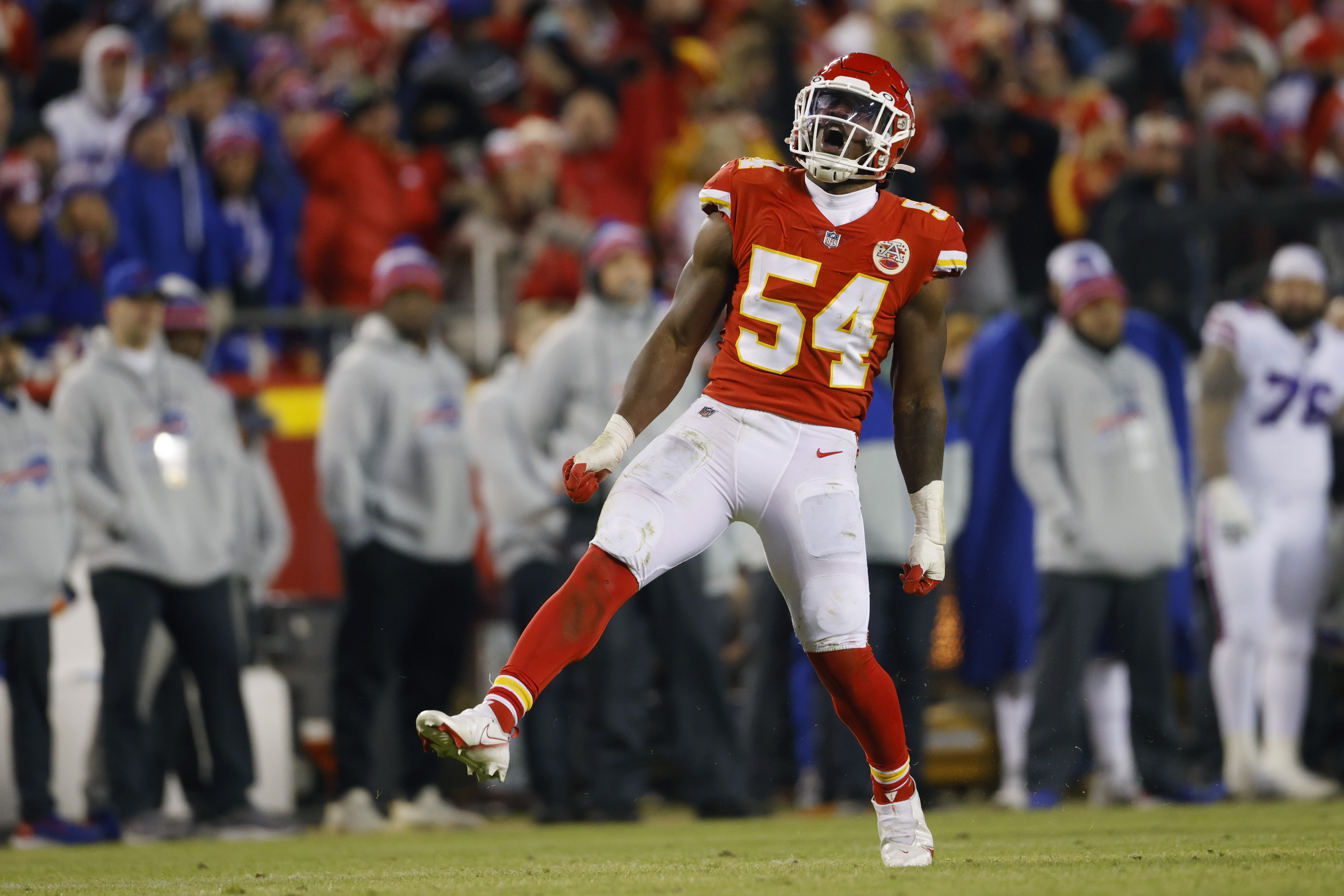 Chiefs rally past Buffalo, 42-36, in OT in wild playoff game