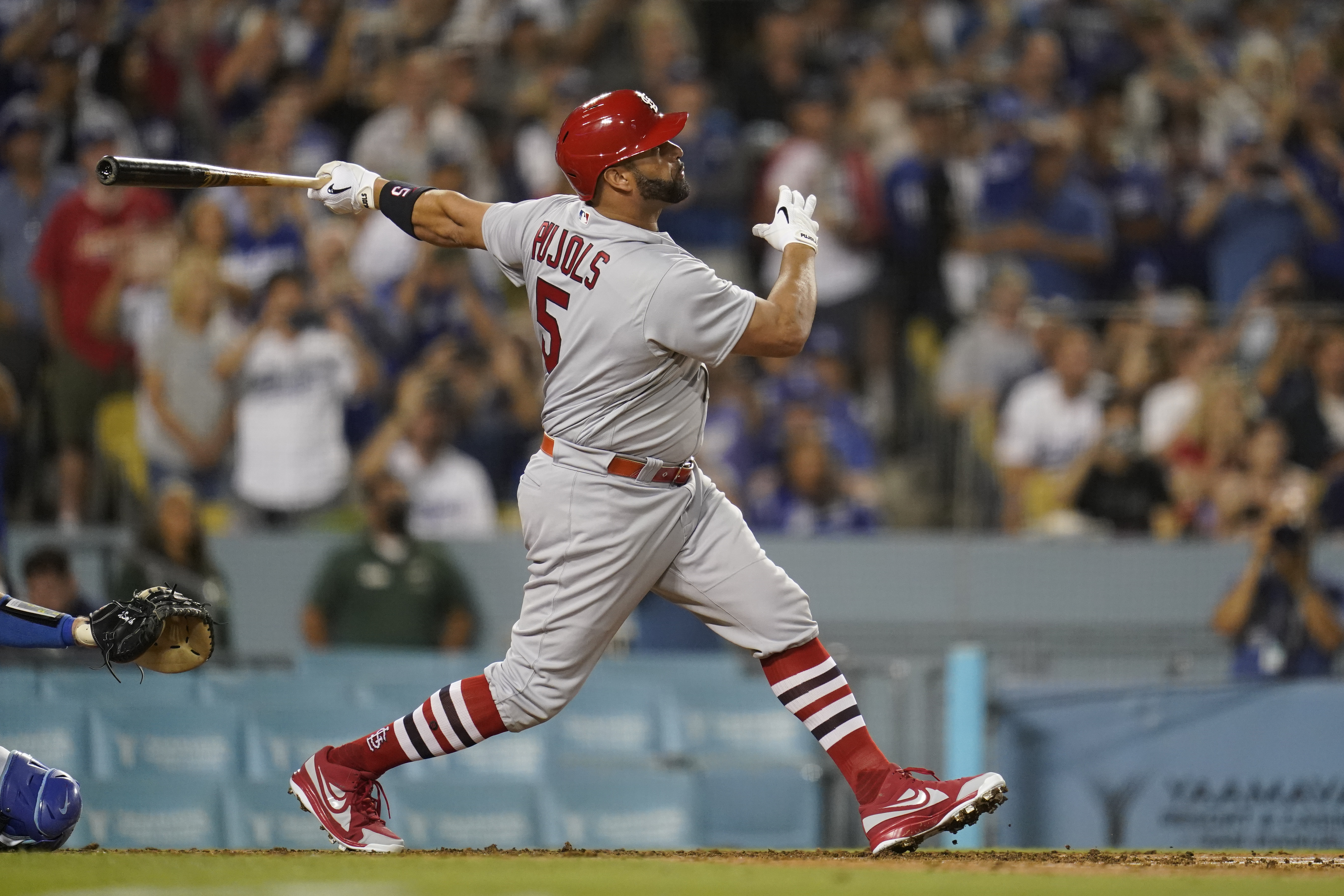 Pujols hits 3-run HR, Cards overcome absences, beat Jays 6-1