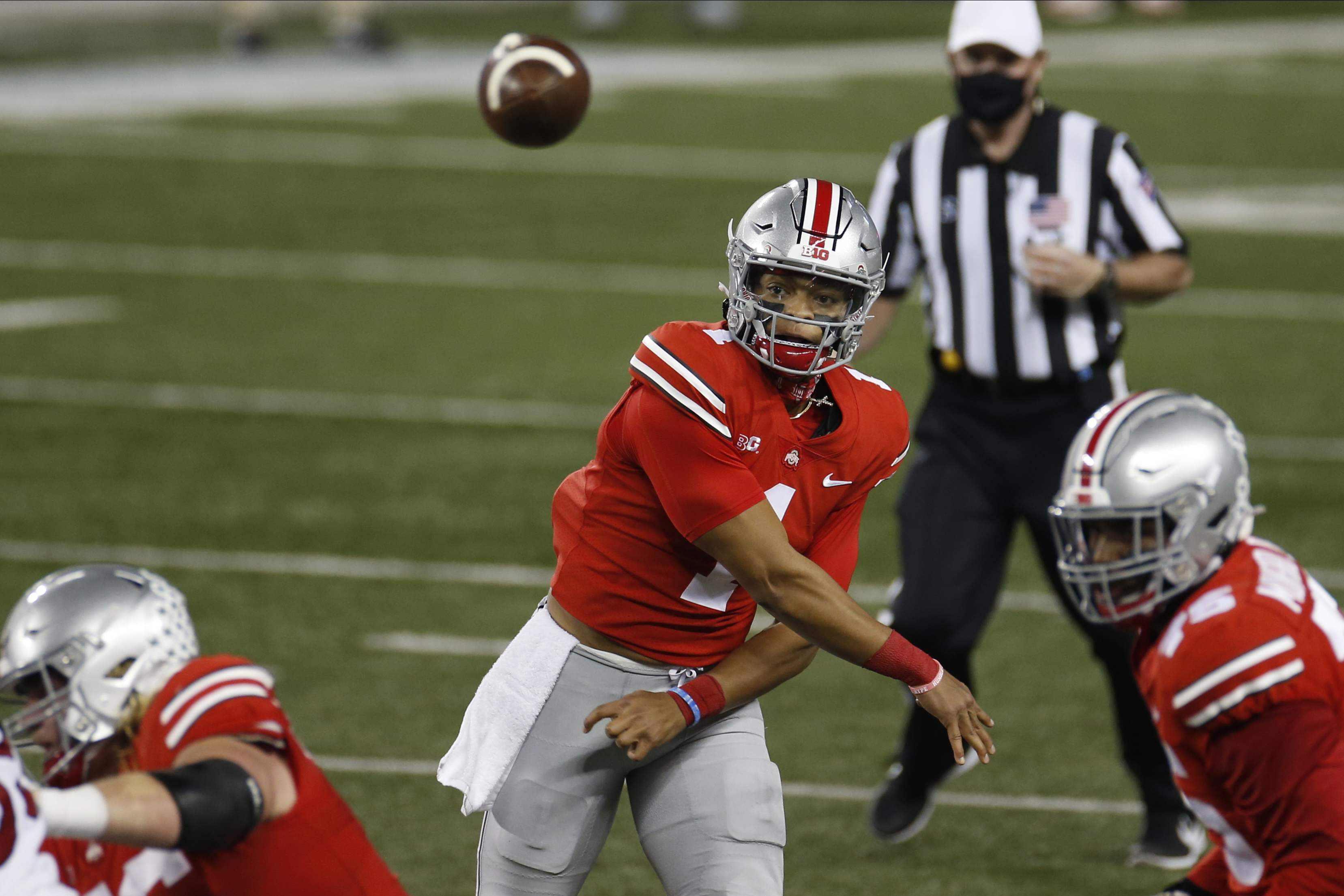 Rutgers quarterback Noah Vedral (0) passes against Michigan State during  the second half of an NCAA