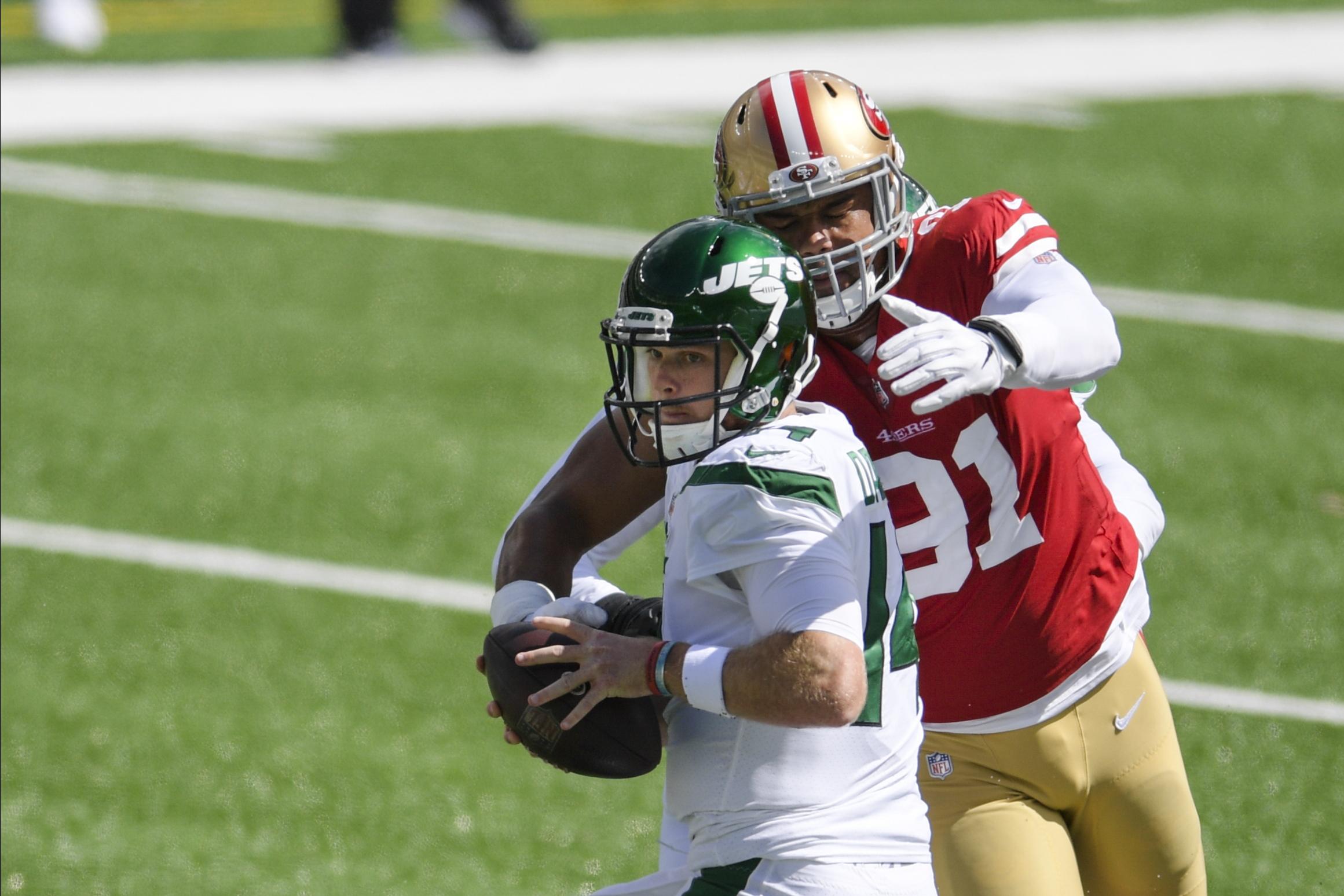 San Francisco 49ers blast New York Jets 31-13, but lose Garoppolo