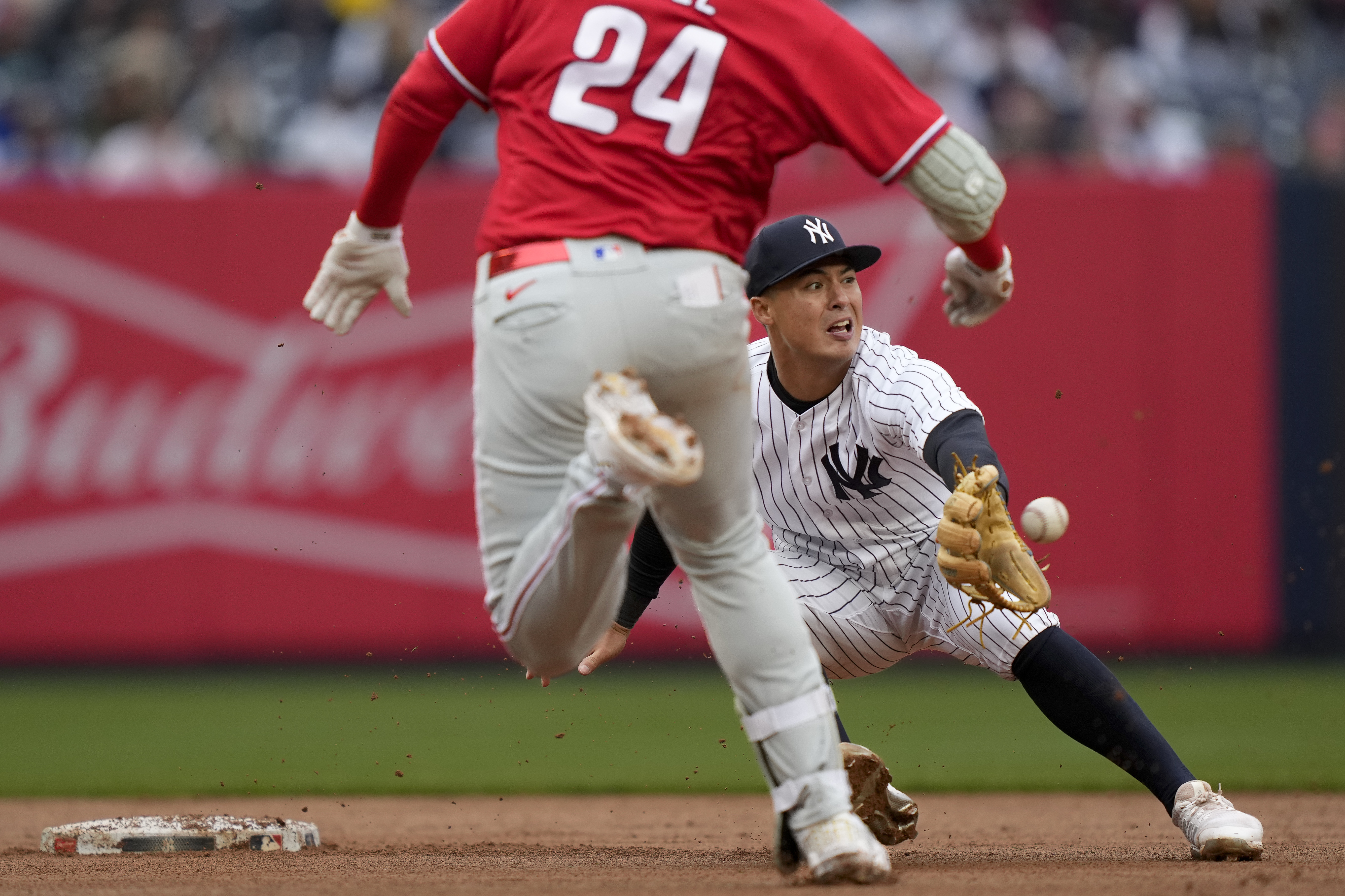 Cole outpitches Nola, Yankees win 4-2 as Phils fall to 1-5