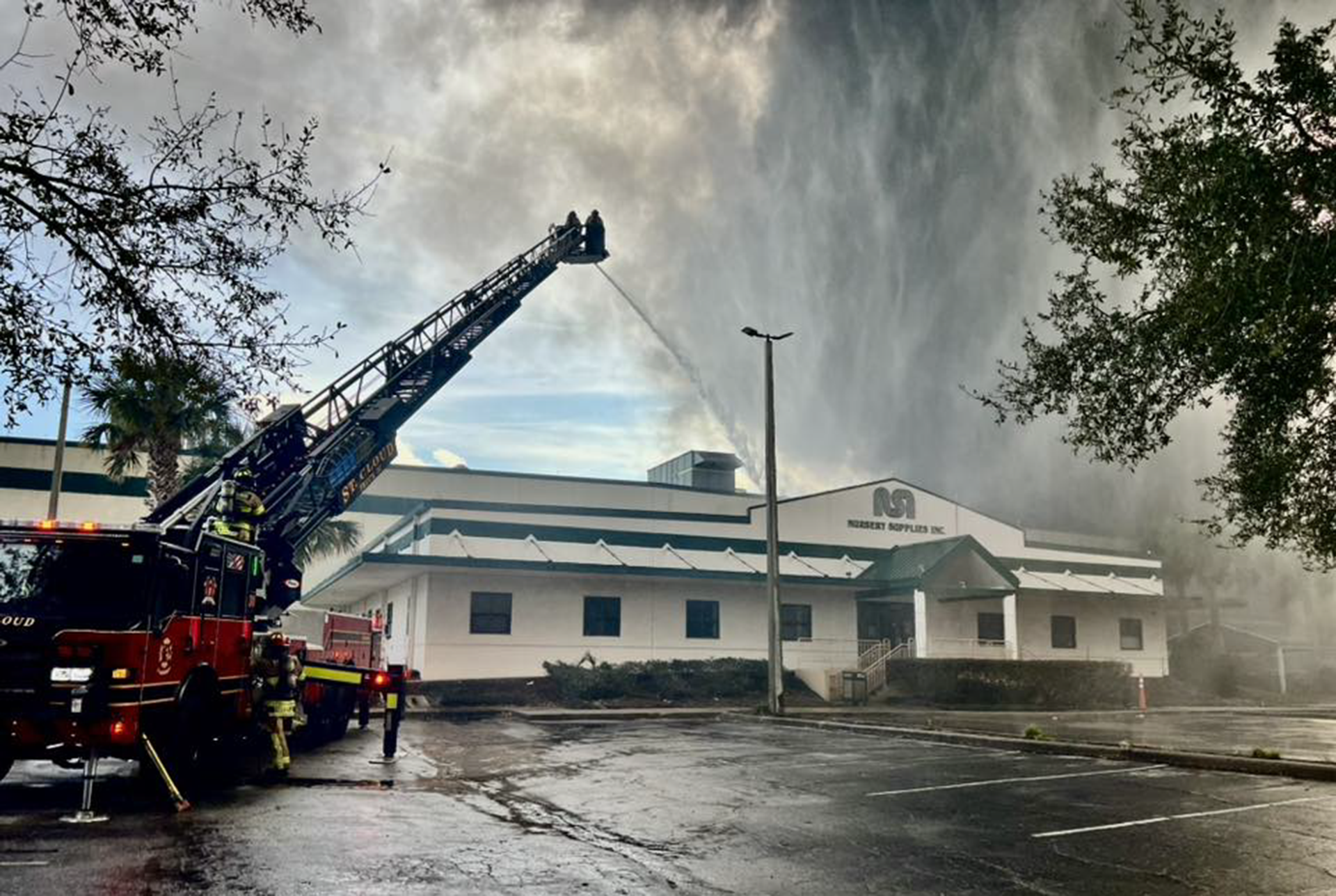 PHOTOS: 'Sprawling' 4-alarm blaze sparked by brush fire rips