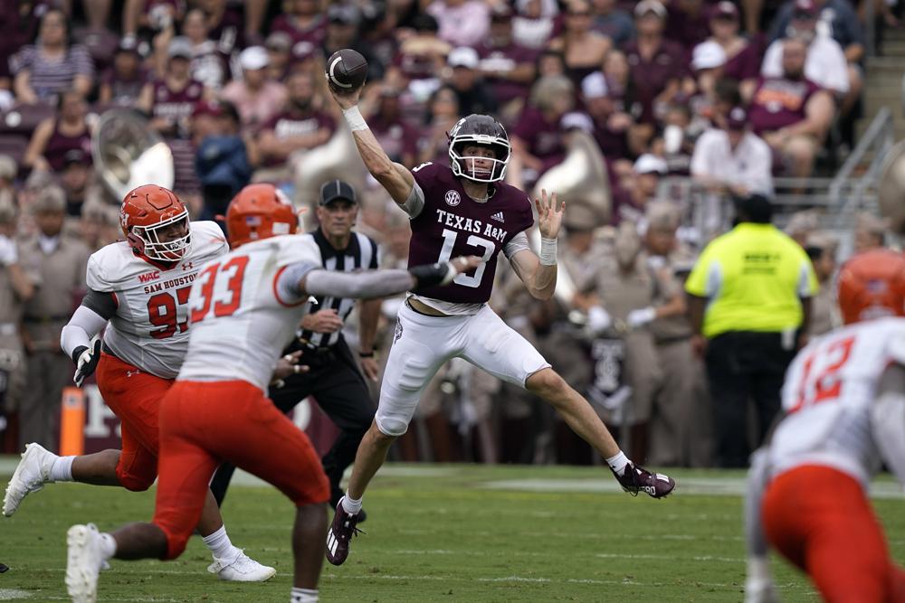 Football's Caden Davis Named SEC Special Teams Player of the Week