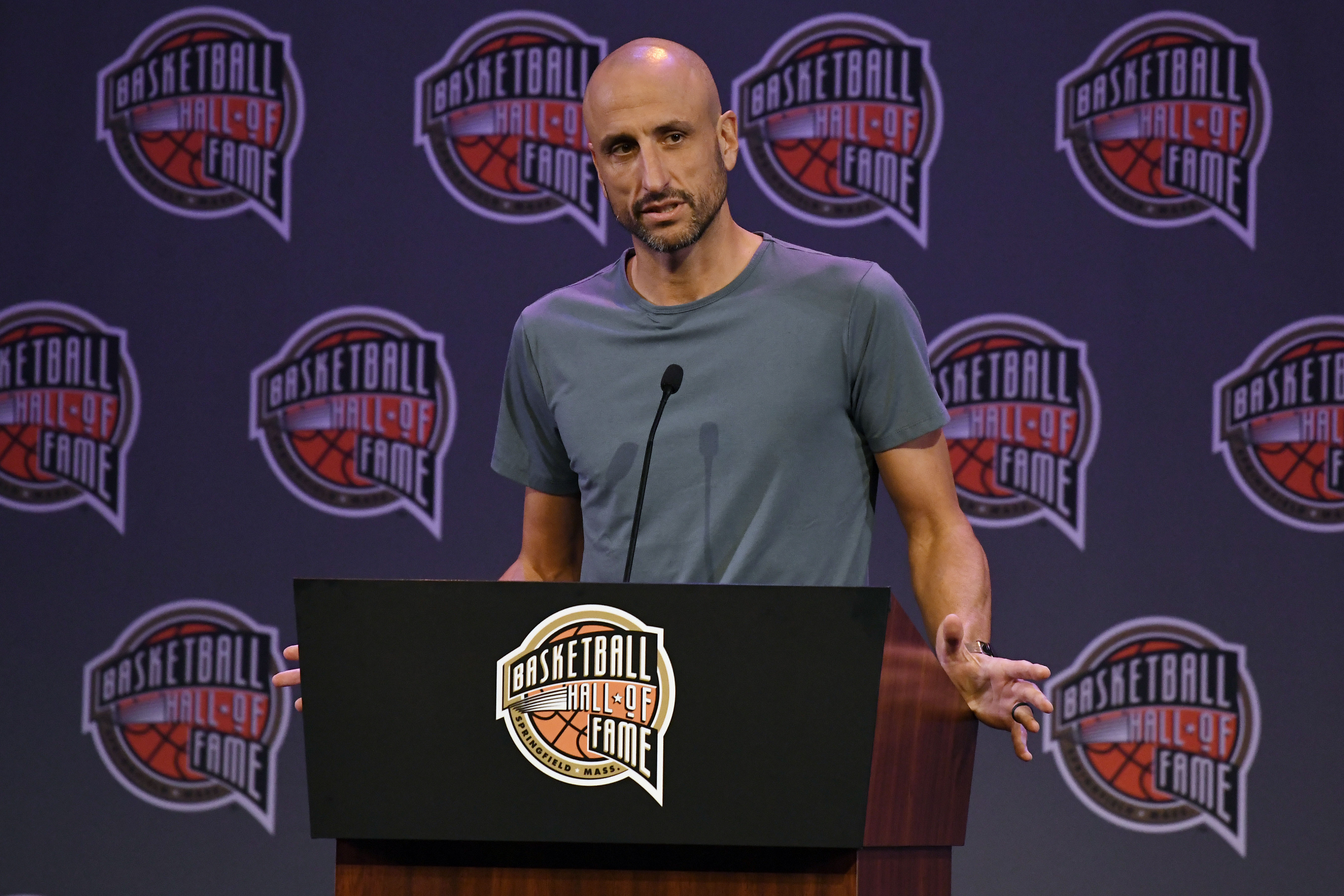 Manu Ginobili's unforgettable career honored at the NBA Hall of Fame  Ceremony