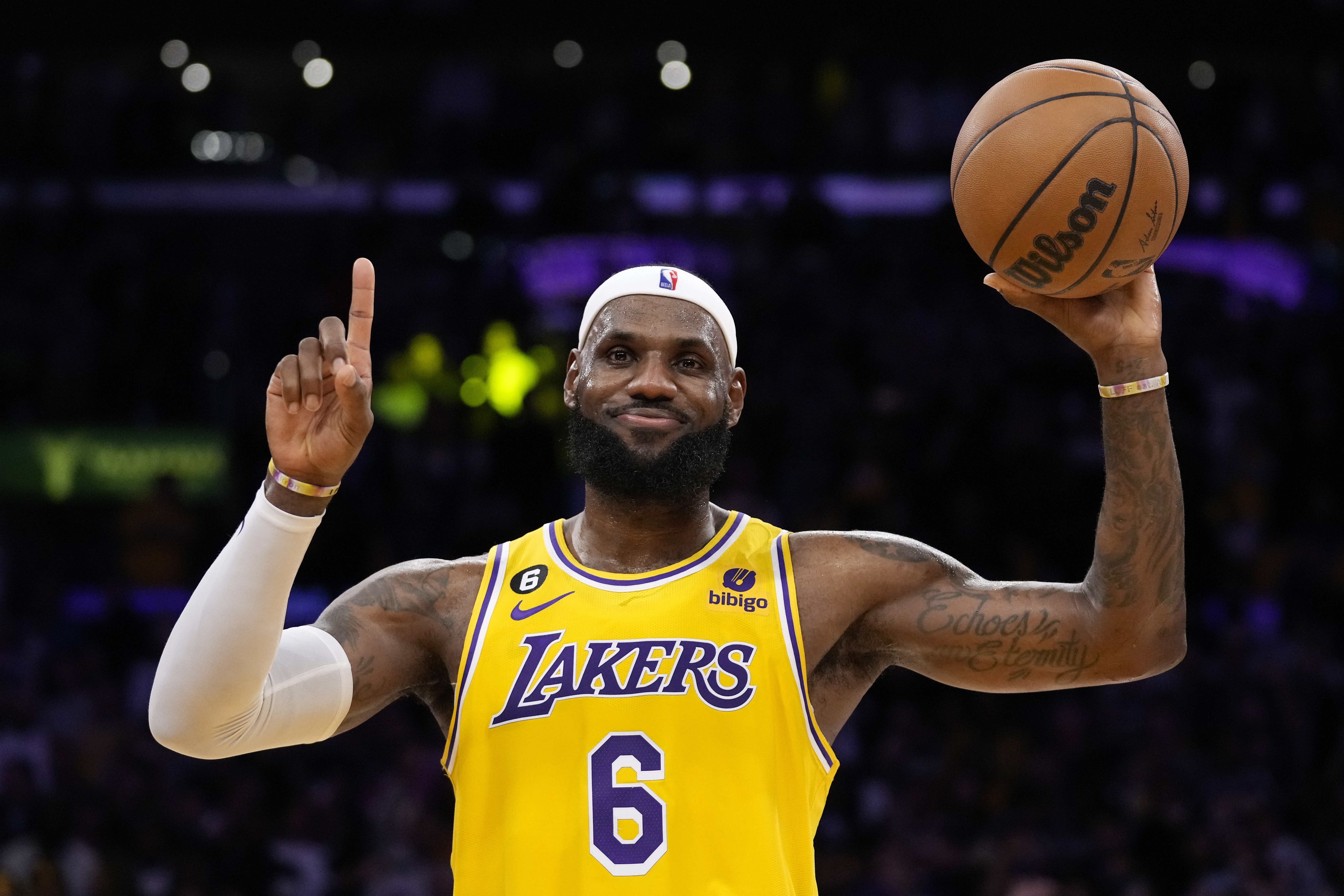 More Than Half Of The Los Angeles Lakers' Team From Last Season Is Out Of  The NBA, Fadeaway World
