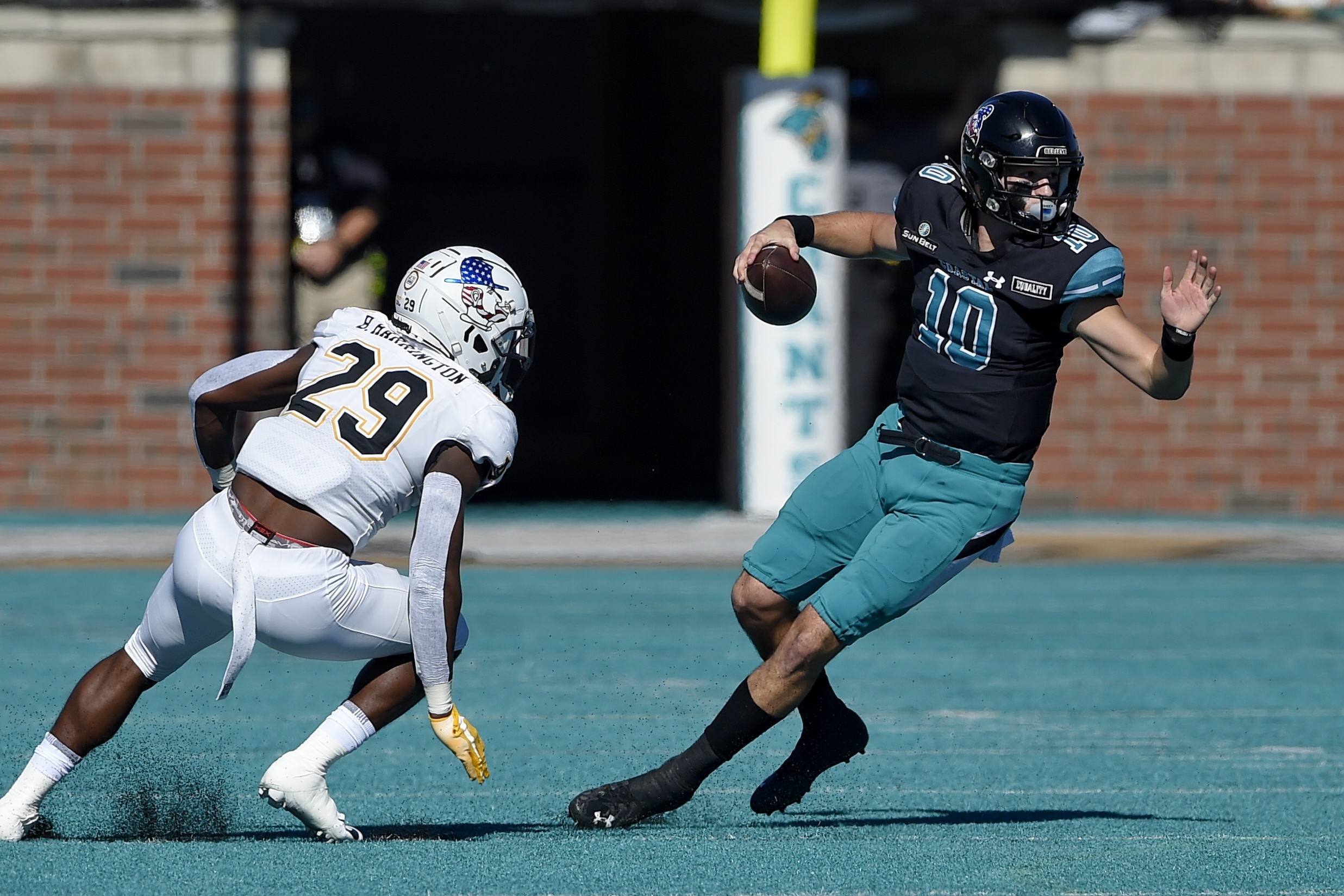 Chants and Panthers to Play on ESPN2 Thursday Night - Coastal Carolina  University Athletics