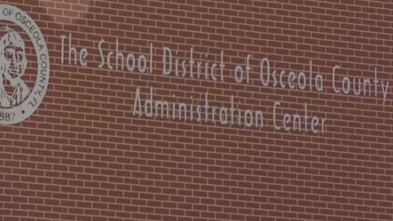 Osceola schools ends public library program over state law concerns
