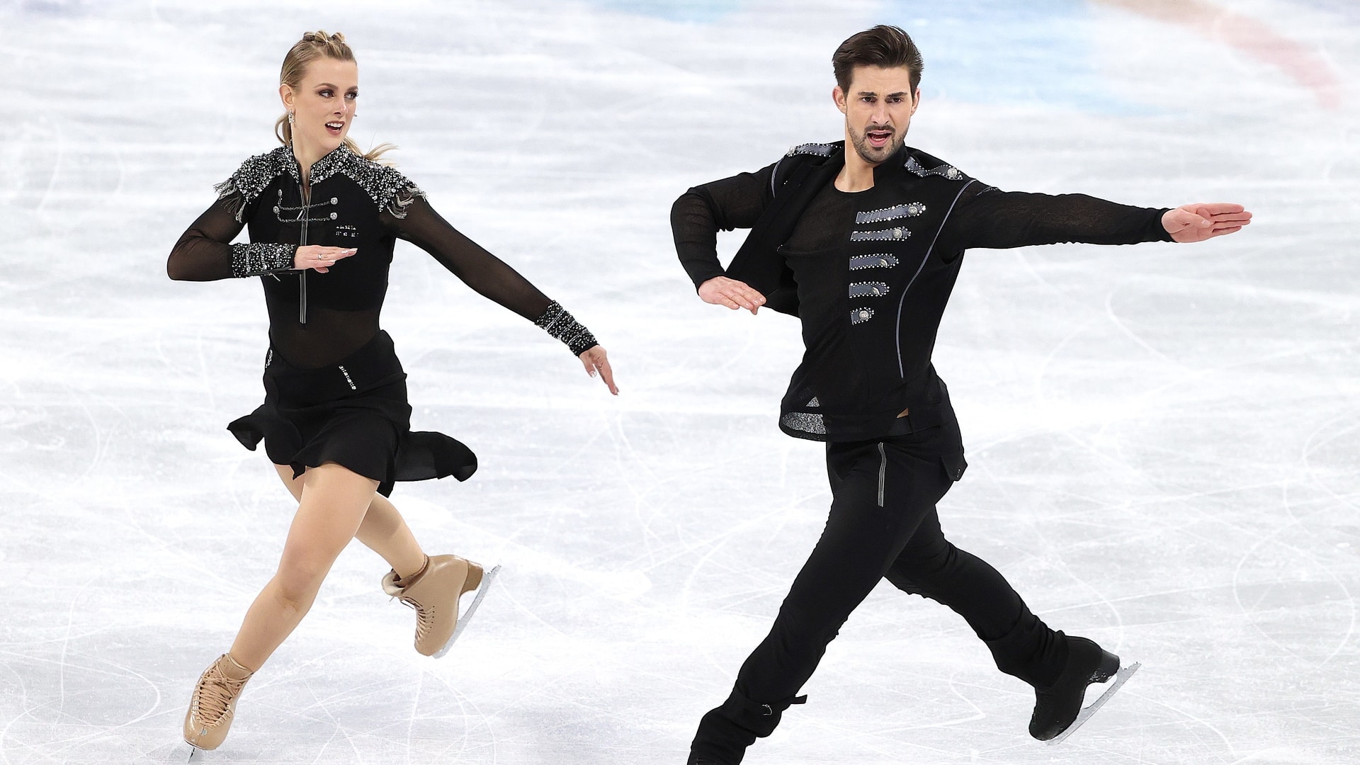 LIVE UPDATES Olympic ice dance begins with hip-hop and blues programs