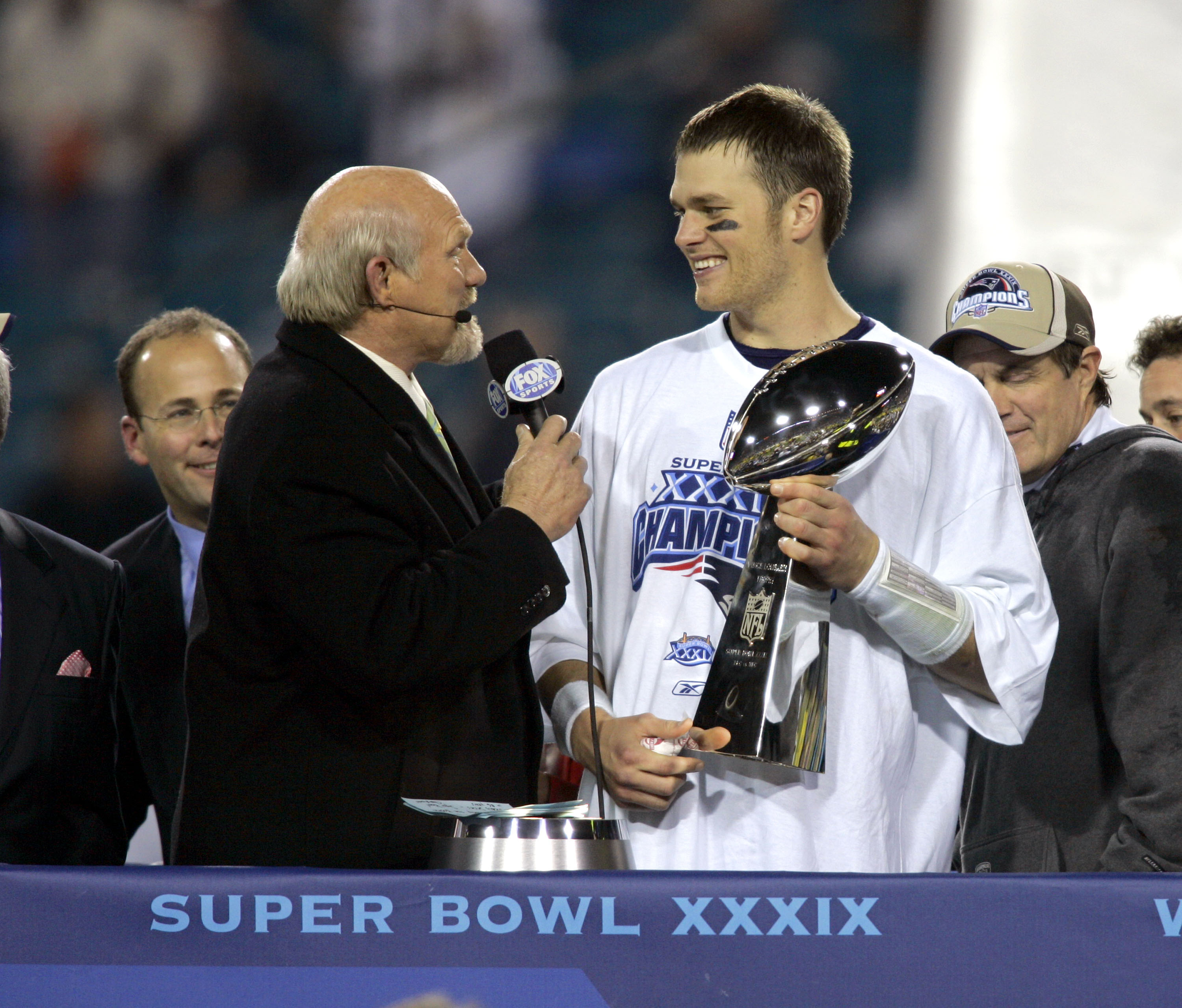 Gallery: Tom Brady playing in 2005 Super Bowl in Jacksonville
