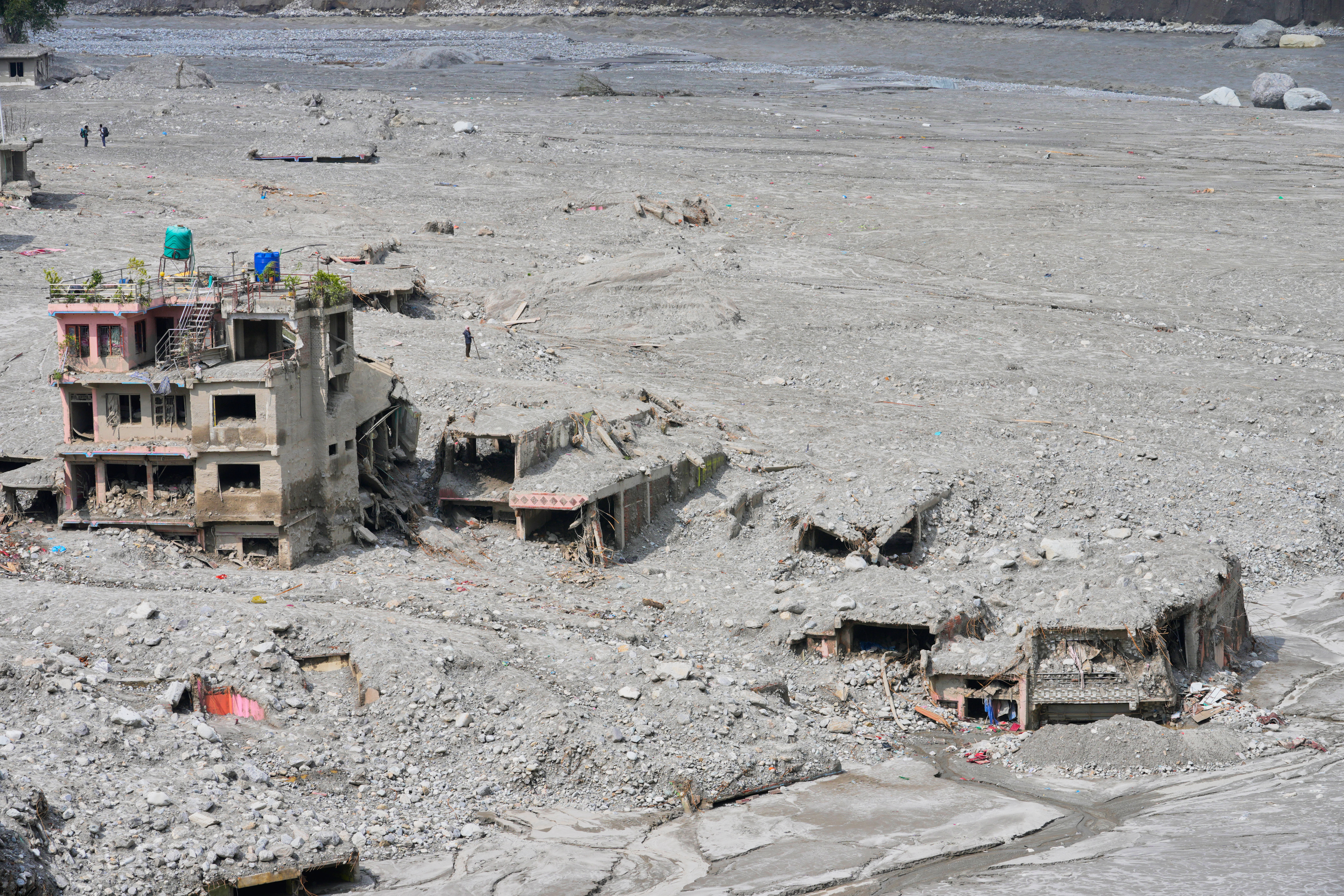 Nepal's leader, at UN, says recent floods serve as a 'warning to the world' about climate change