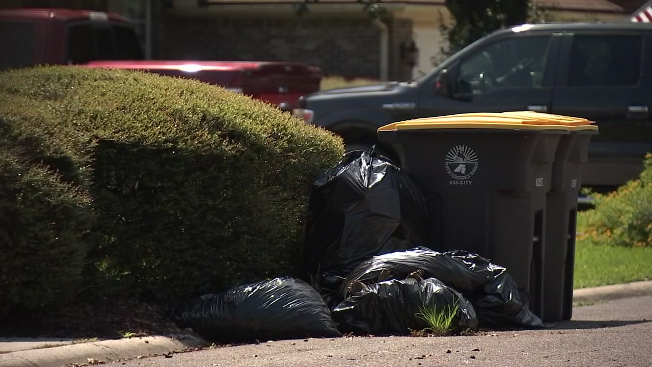 How Will The Thanksgiving Holiday Affect Your Trash Pickup?
