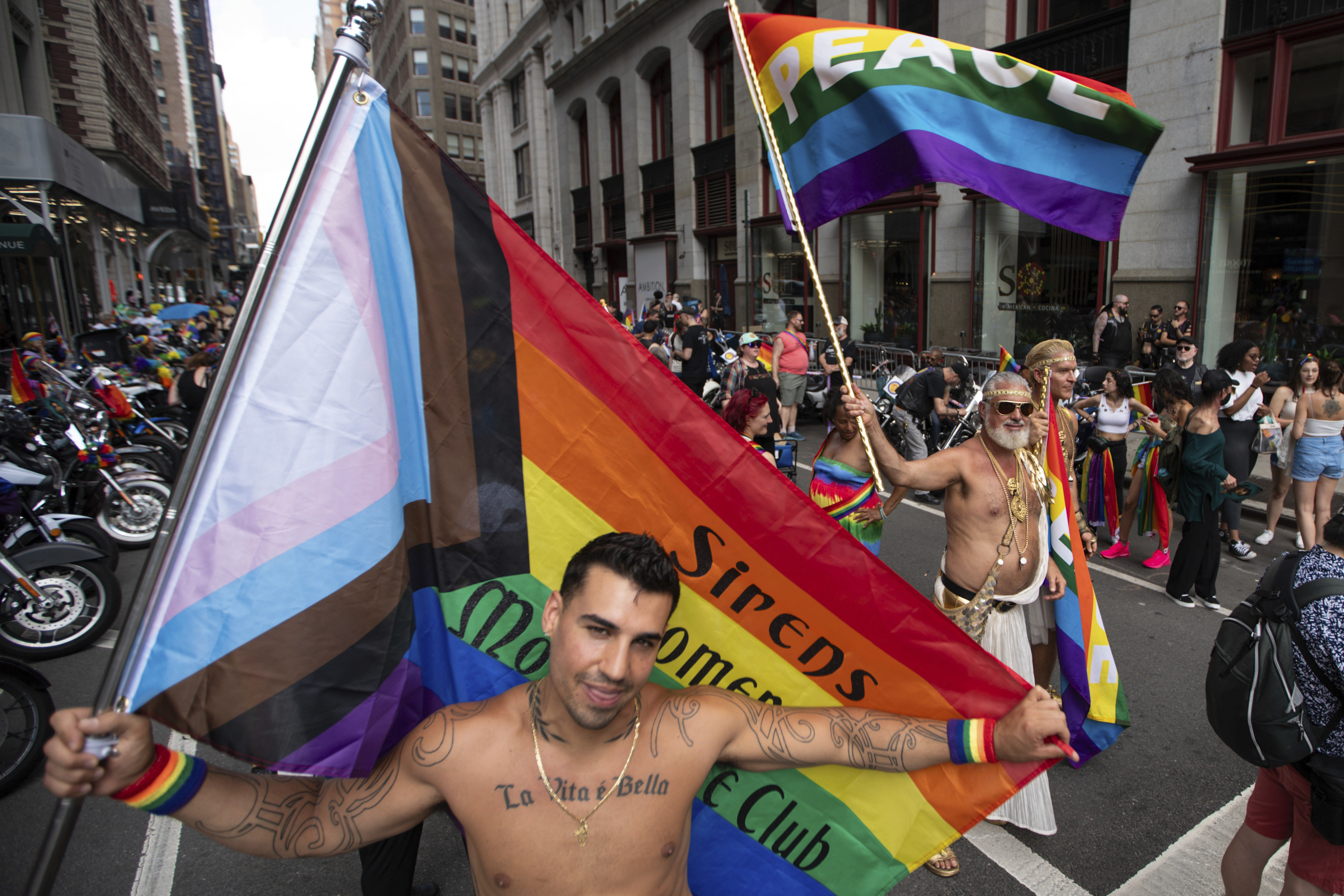 Weekend road closures: Houston Pride Festival shutting down a dozen city  streets