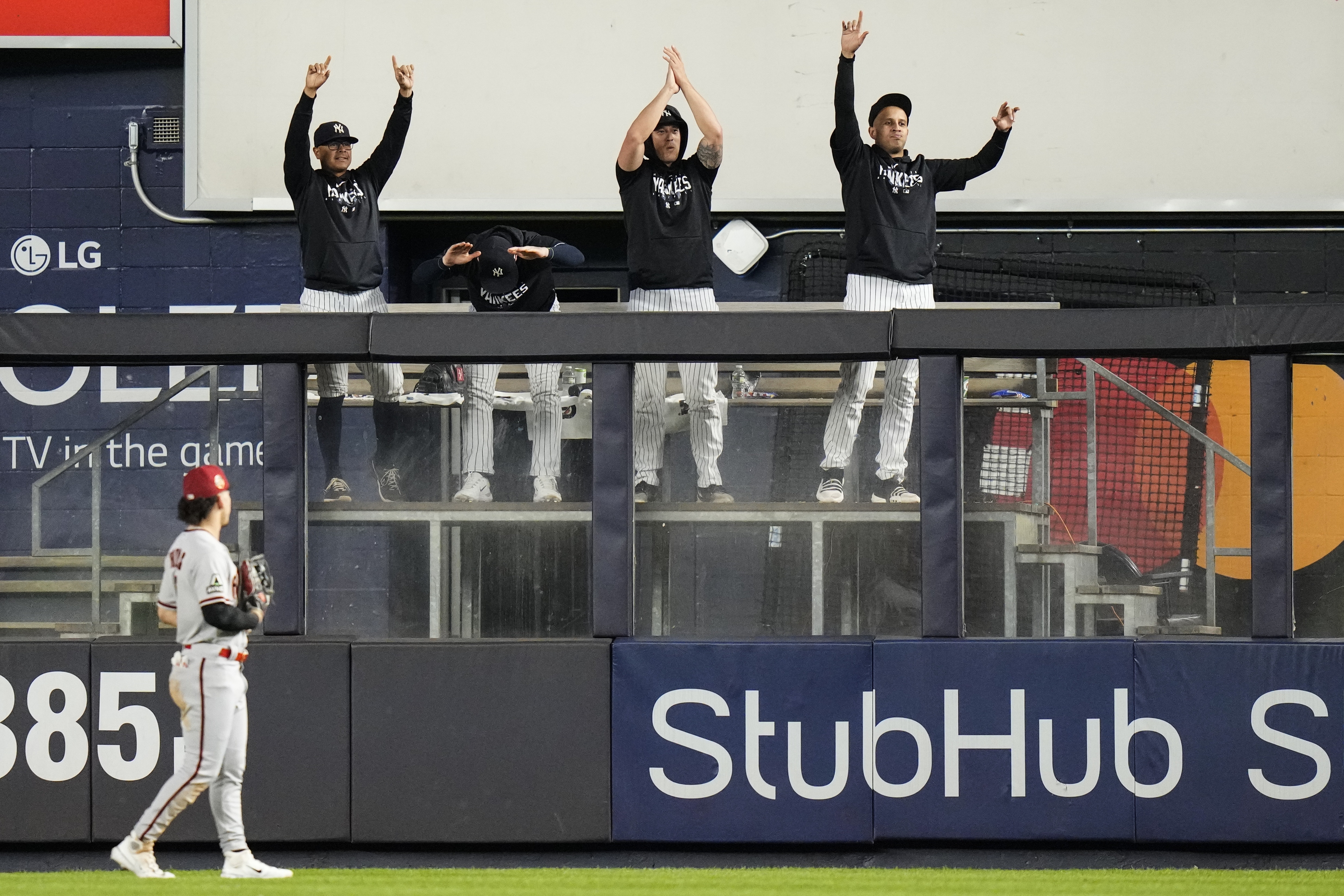 Judge hits 3 home runs, becomes first Yankees player to do it twice in one  season