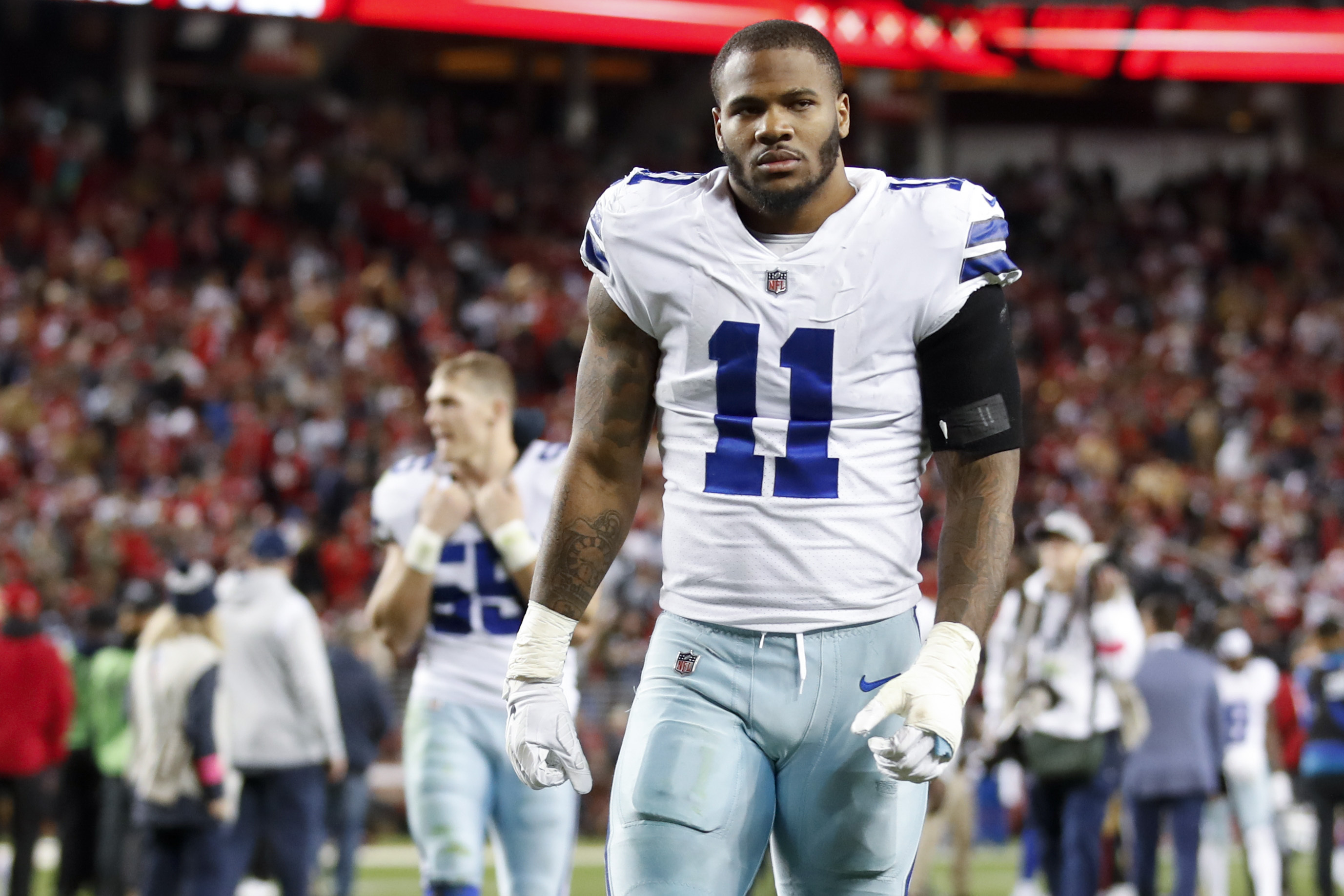 January 8, 2023 : Dallas Cowboys linebacker Micah Parsons (11) in