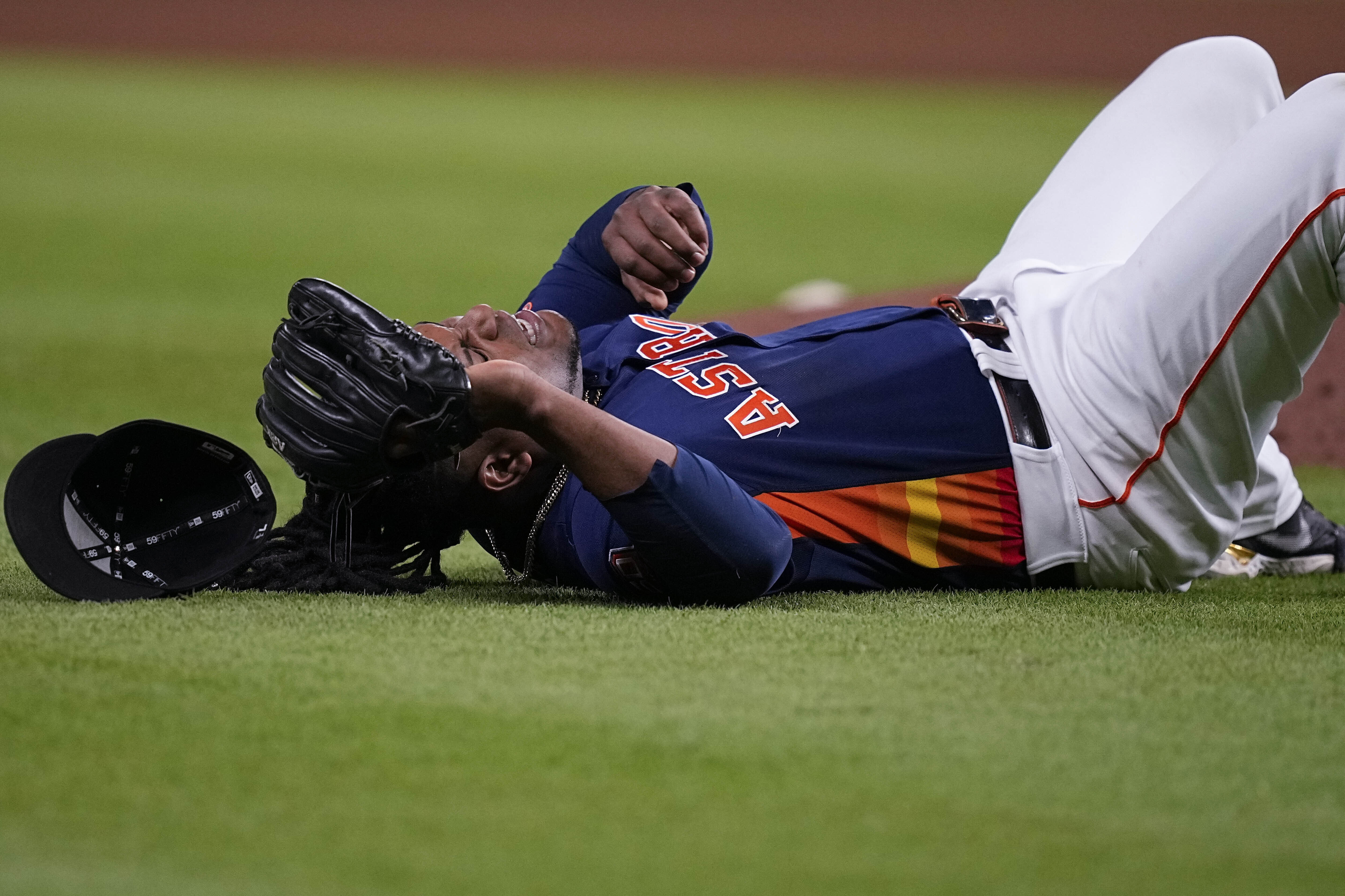 Yankees' Harrison Bader removed from game after plunking