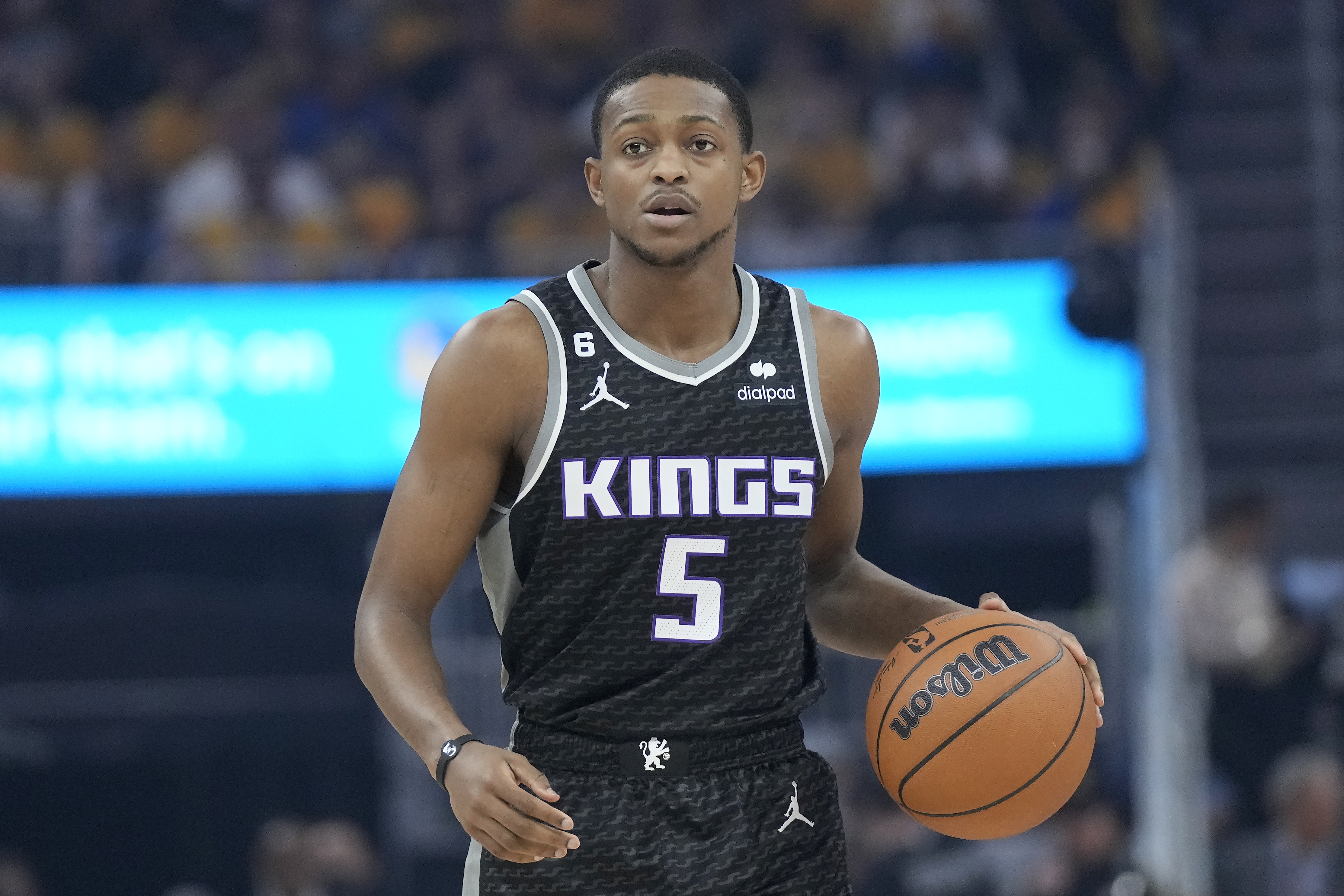 De'Aaron Fox on Game 5: 'No ifs, ands or buts. I'm playing'