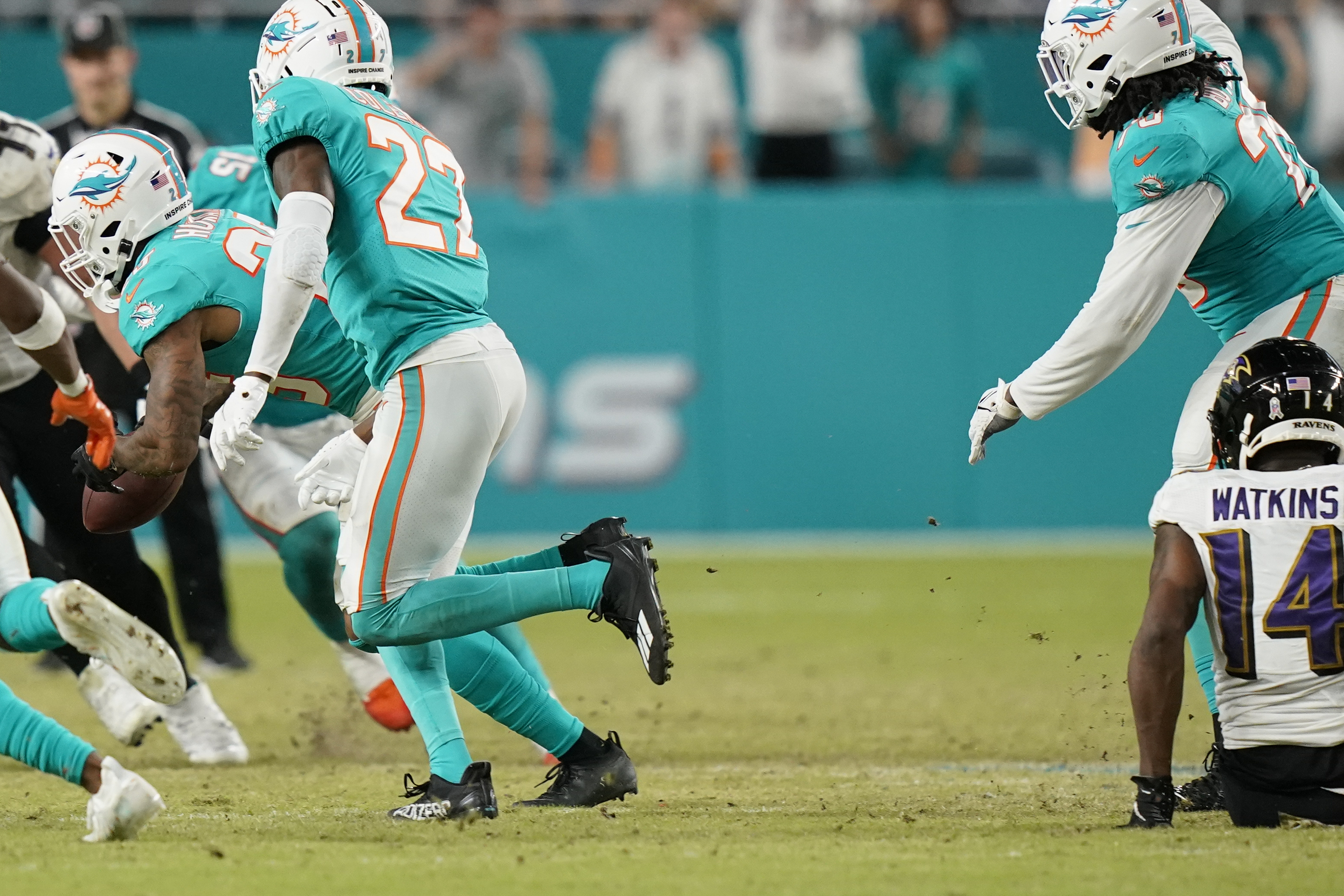 Miami Dolphins cornerback Xavien Howard (25) celebrates