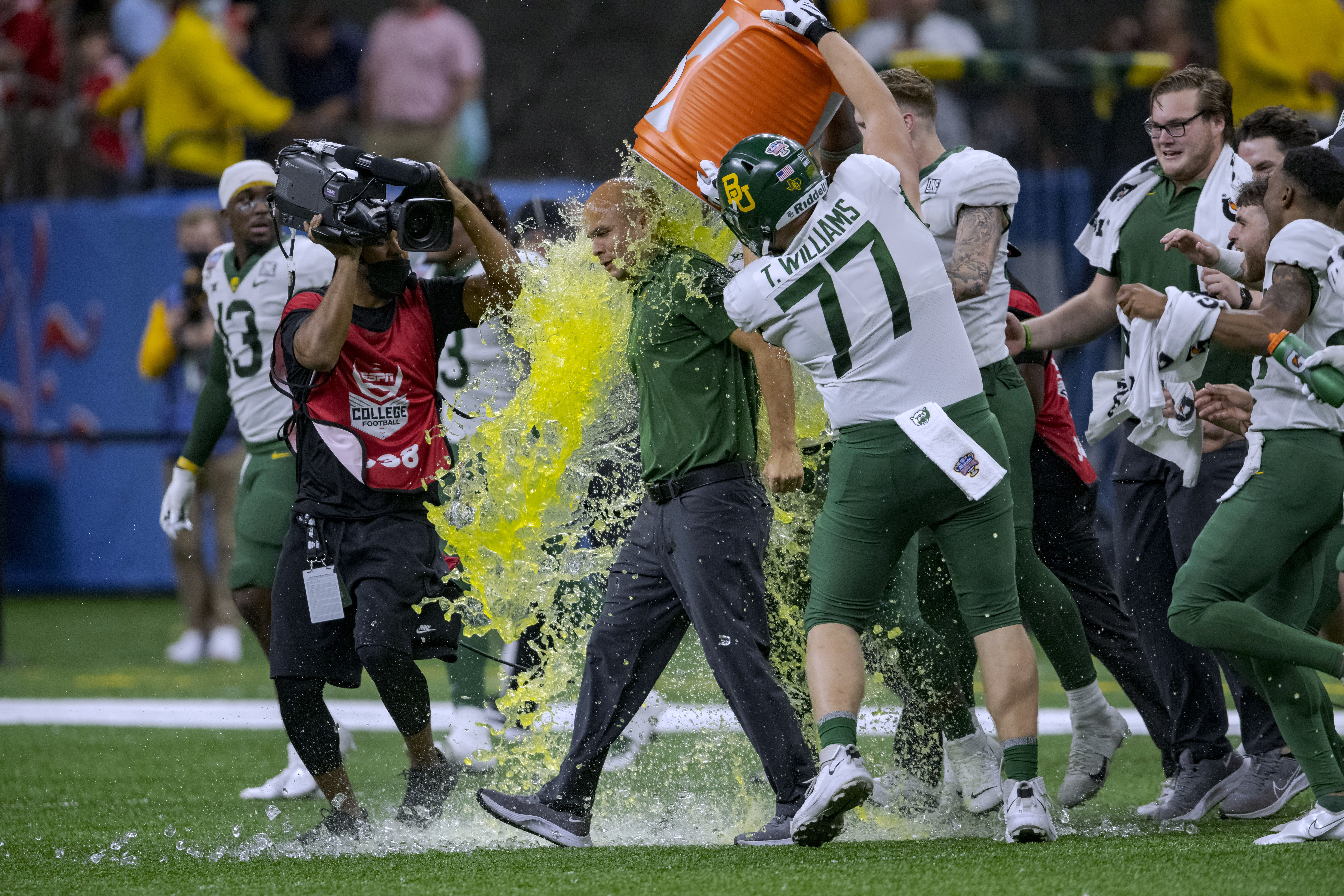 Baylor head coach Dave Aranda, safety Jalen Pitre win AP Big 12 honors