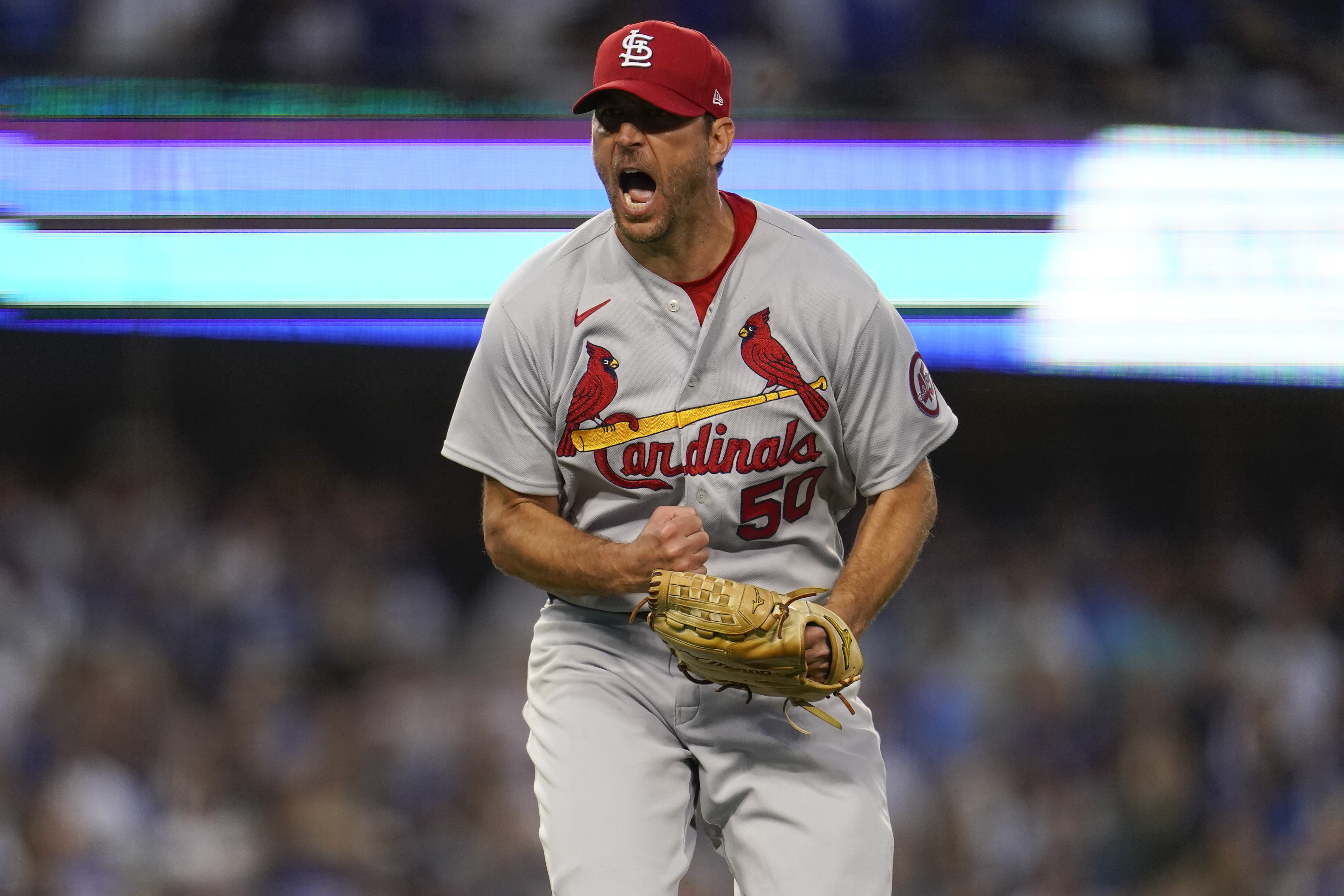 Taylor hits walk-off HR, Dodgers beat Cards 3-1 in wild-card